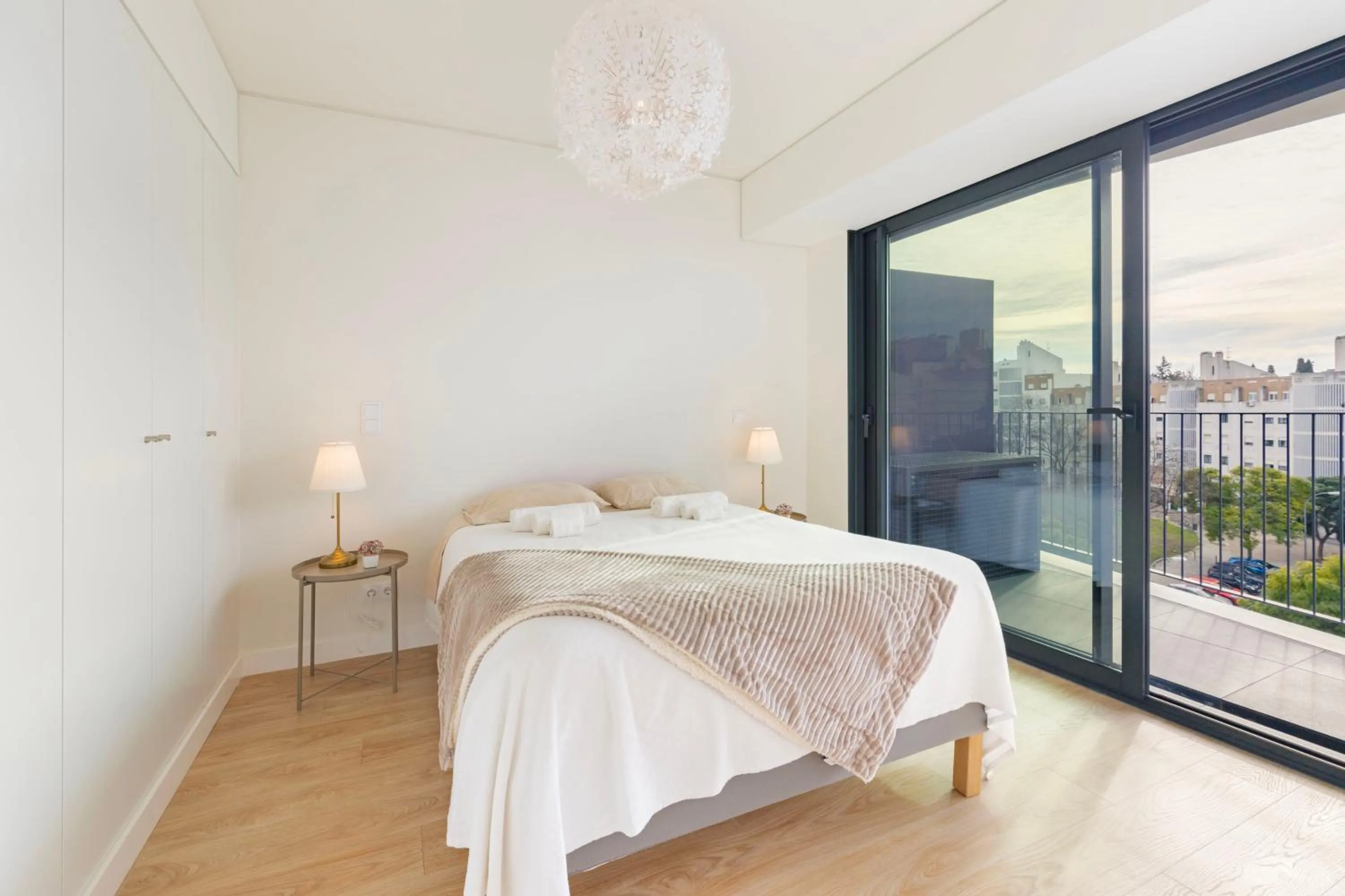 Bedroom, Bed in Apartment Lisboa Oriente