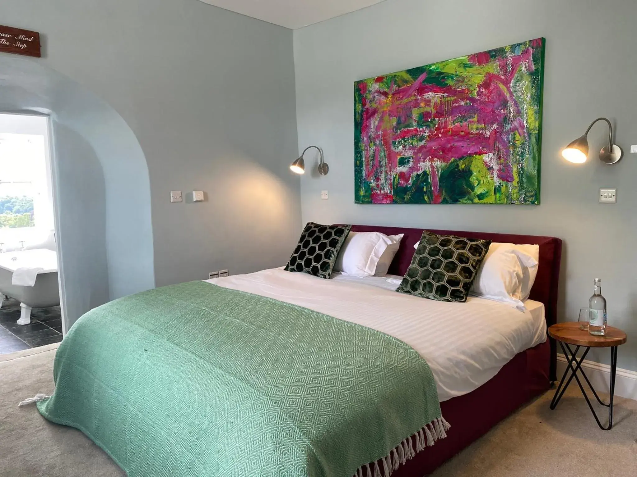 Deluxe Double Room in The Castle Inn Bradford on Avon Deluxe Double Room in The Castle Inn Bradford on Avon