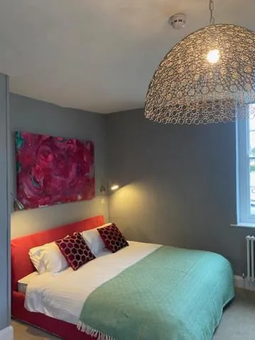 Bed in The Castle Inn Bradford on Avon