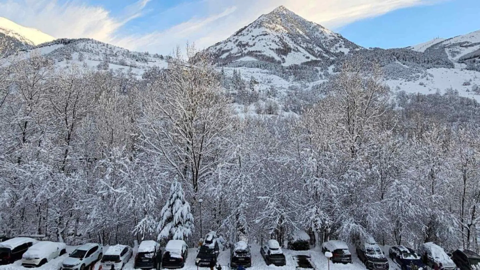 Property building in Evenia Monte Alba