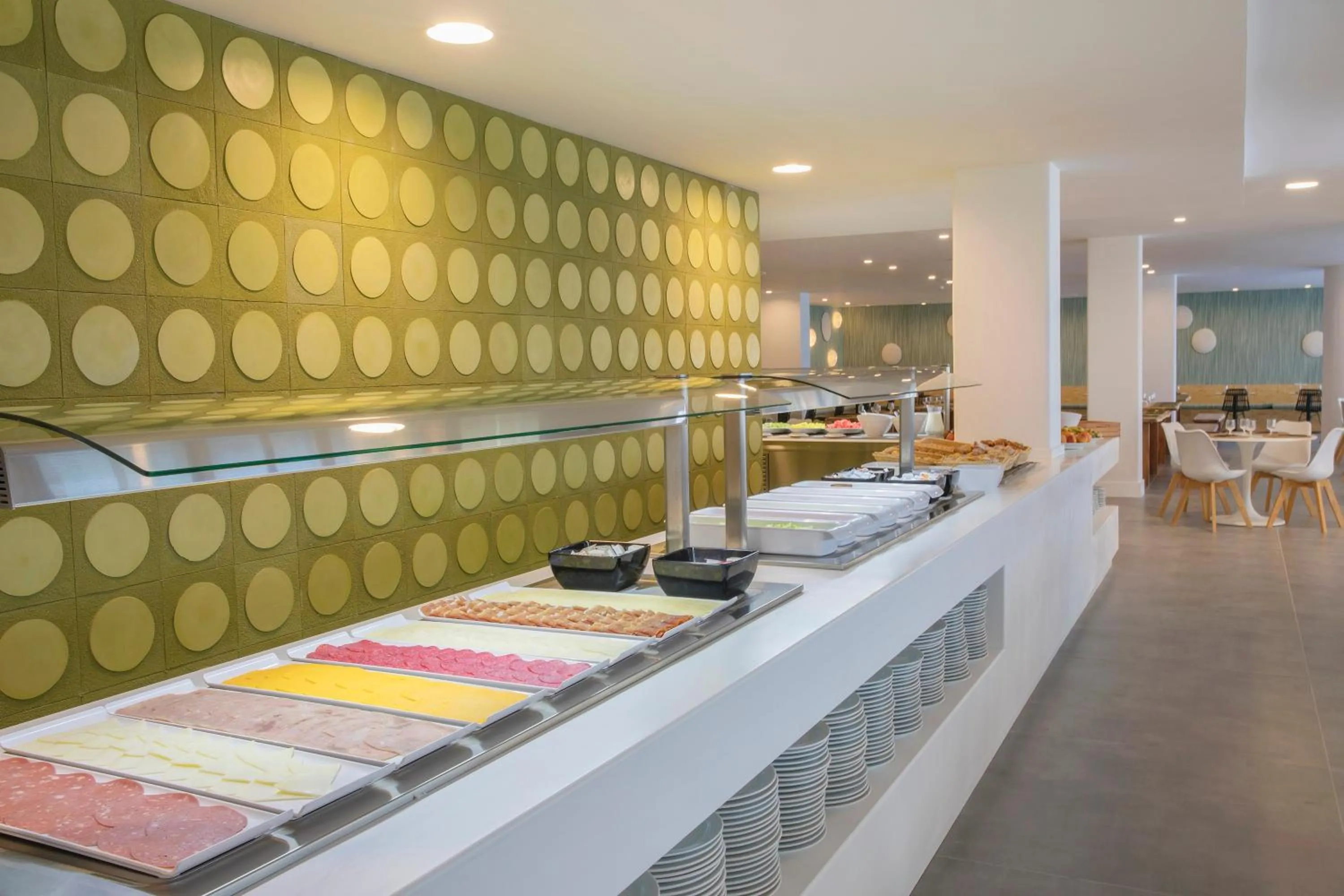 Buffet breakfast in HM Martinique