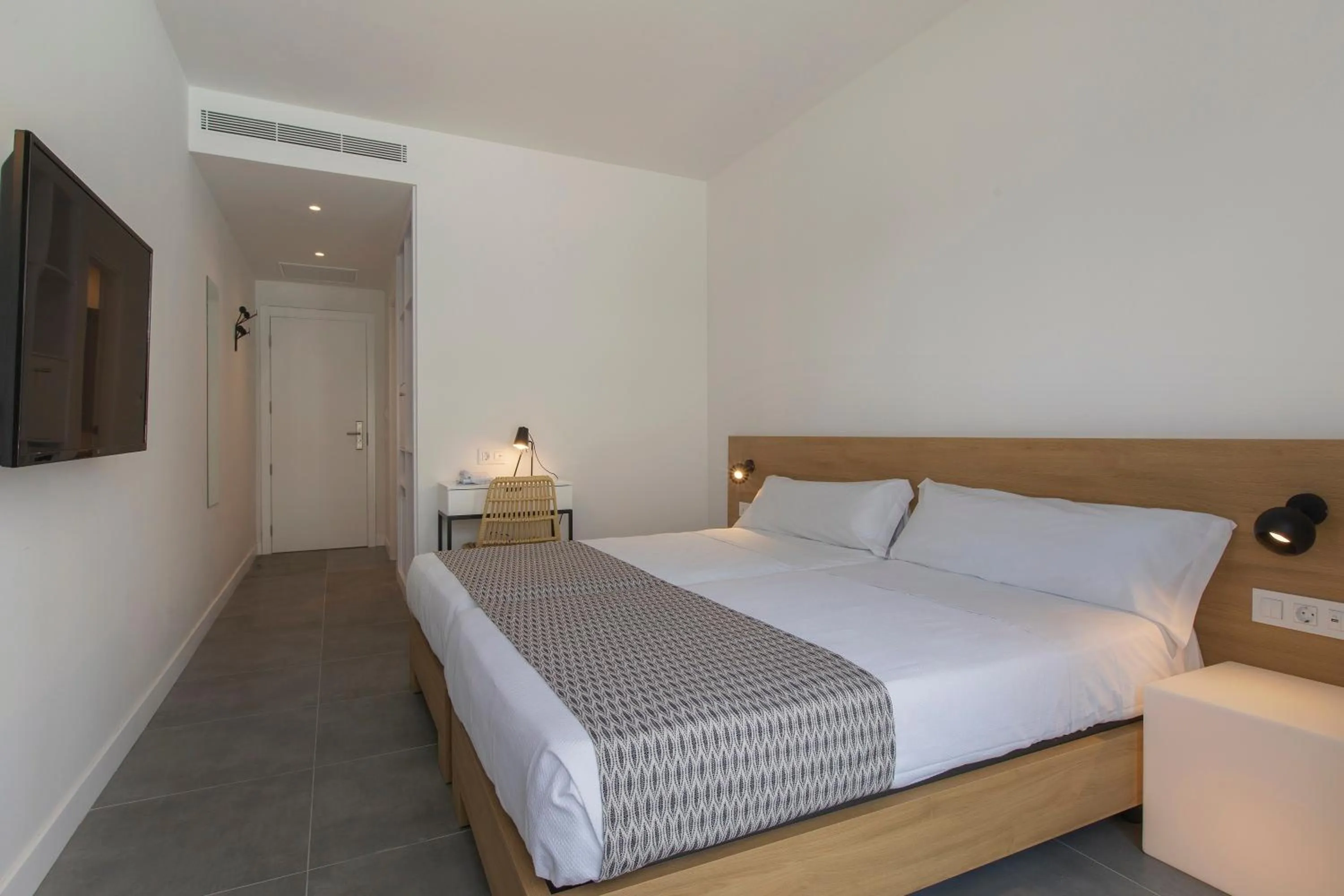 Bedroom, Bed in HM Martinique