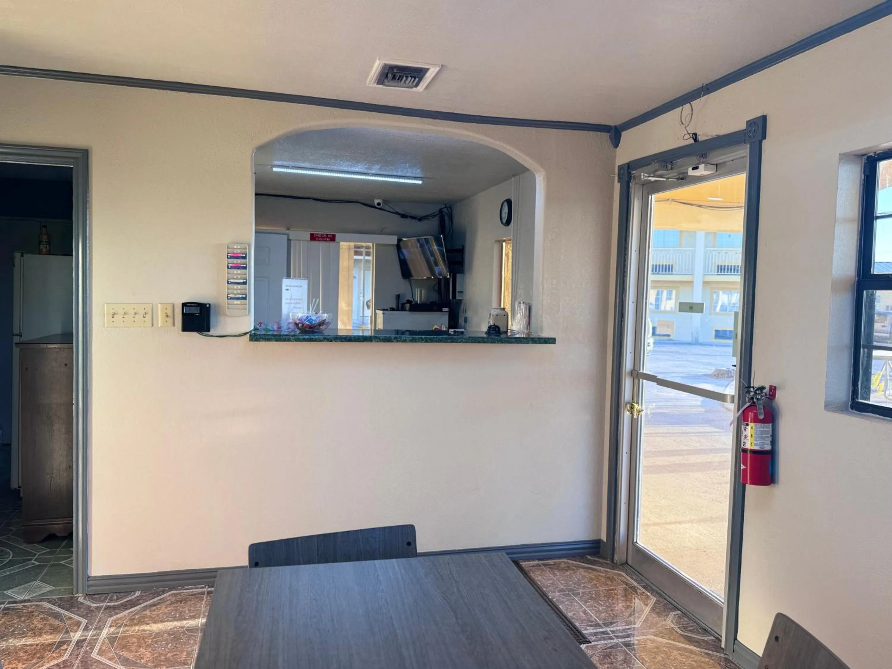 Lobby or reception in Executive inn