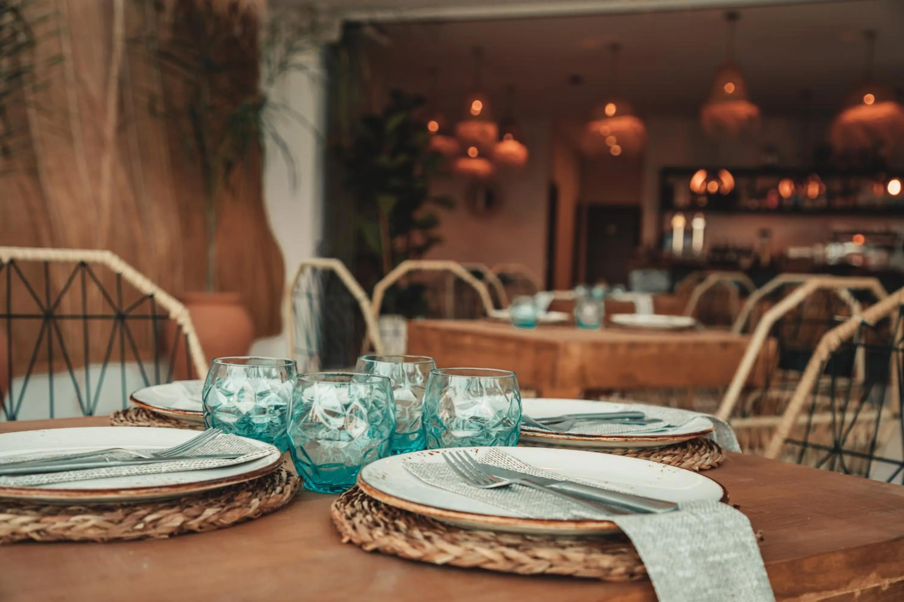 Restaurant/places to eat in Puerto Azul Marbella