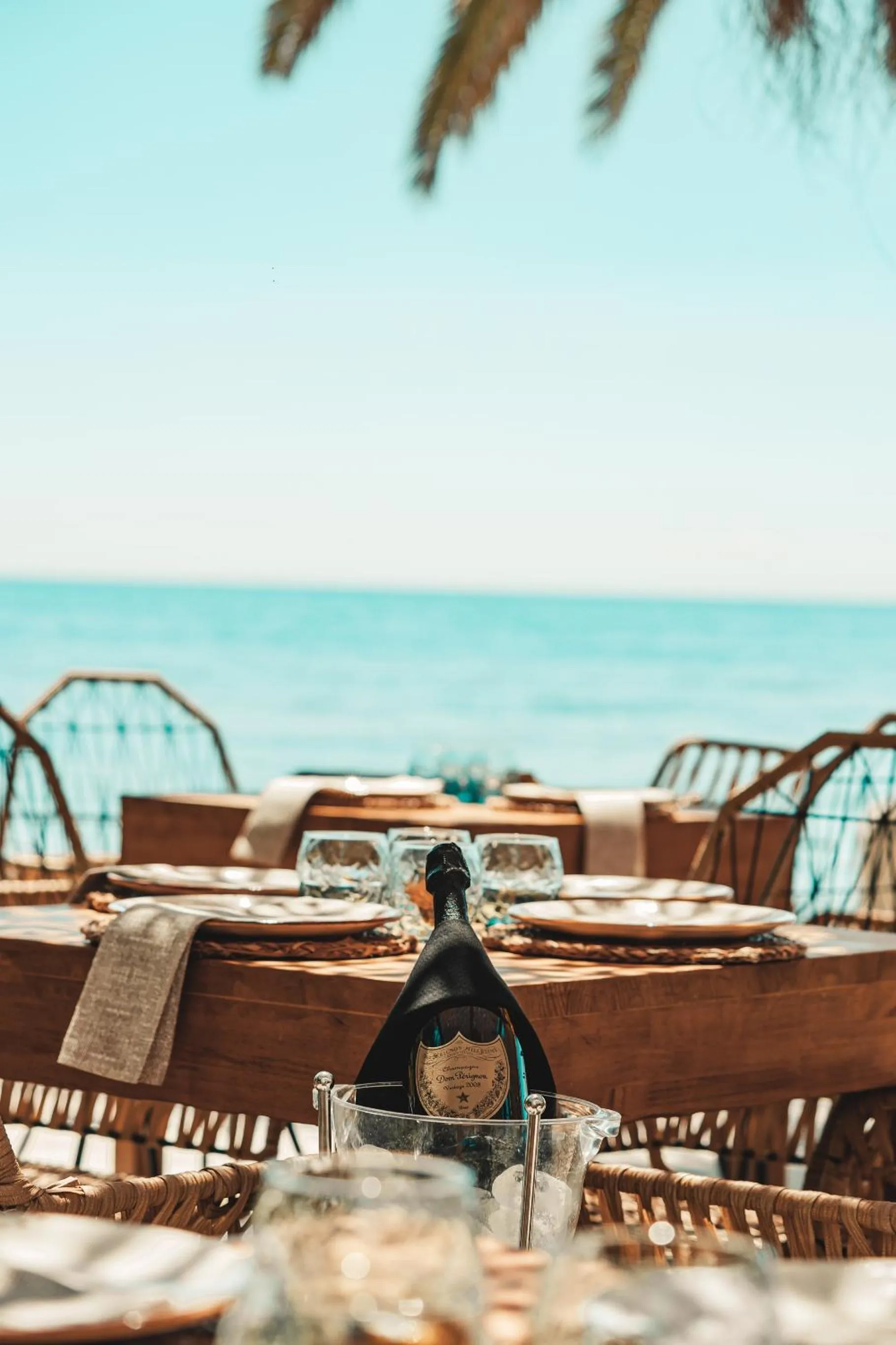 Restaurant/places to eat in Puerto Azul Marbella