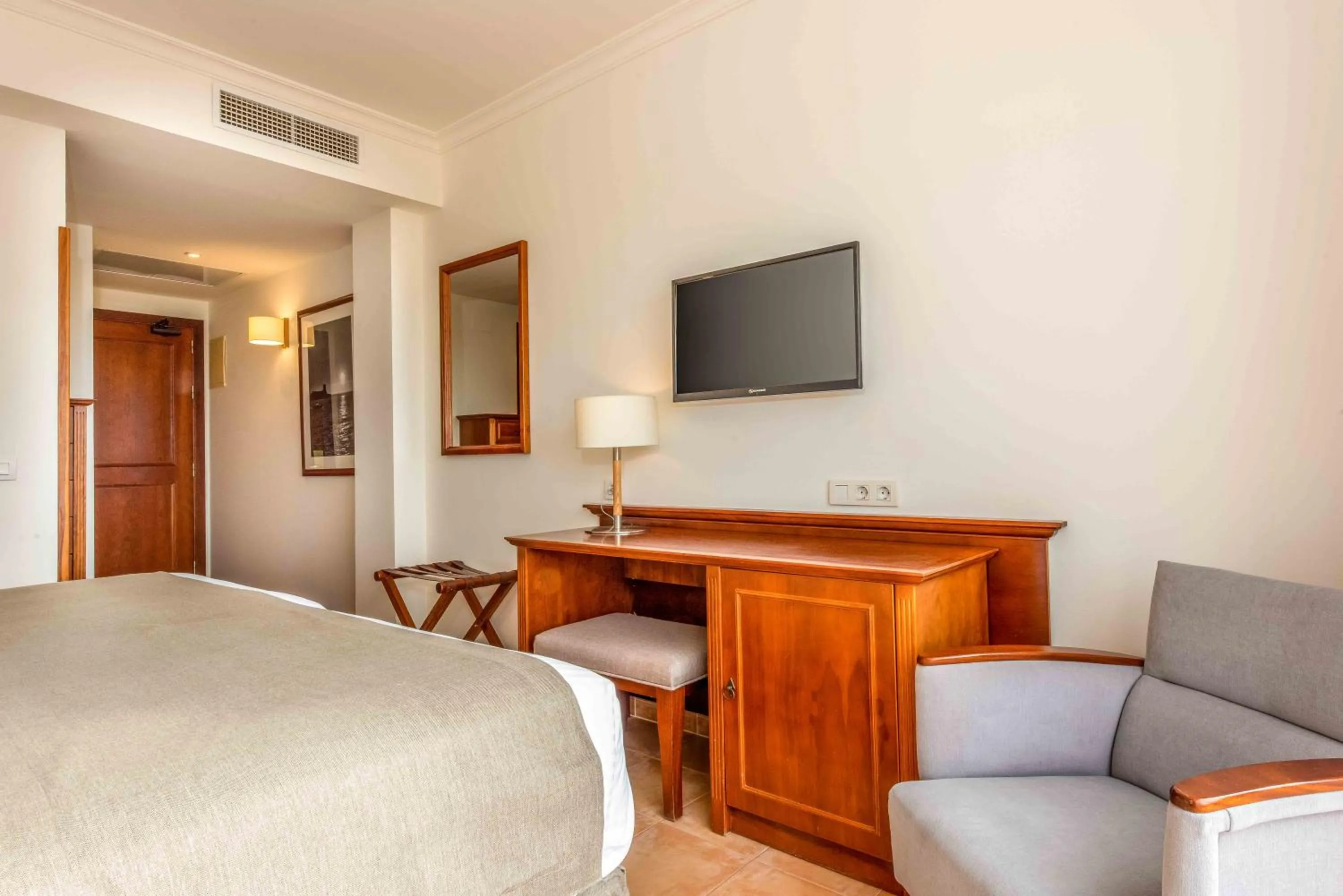 Photo of the whole room in Valentin Sancti Petri