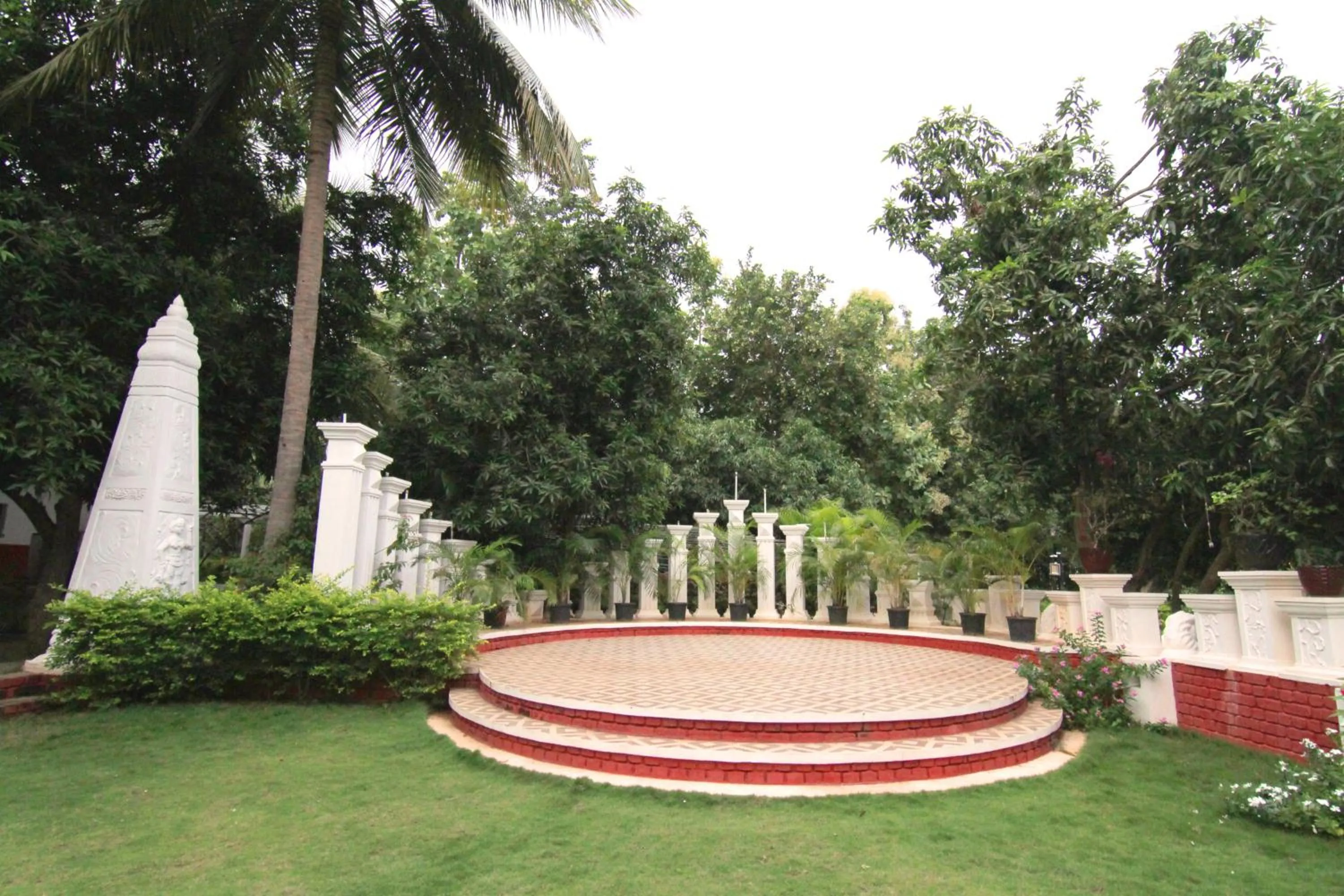 Garden in Reva Resorts and Holiday Homes