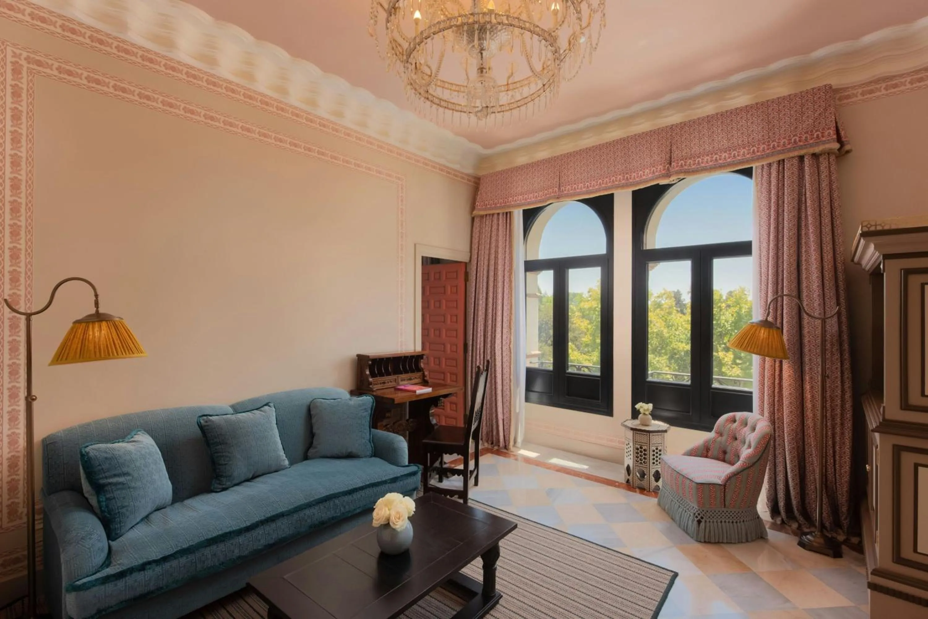 Living room in Hotel Alfonso XIII, a Luxury Collection Hotel, Seville