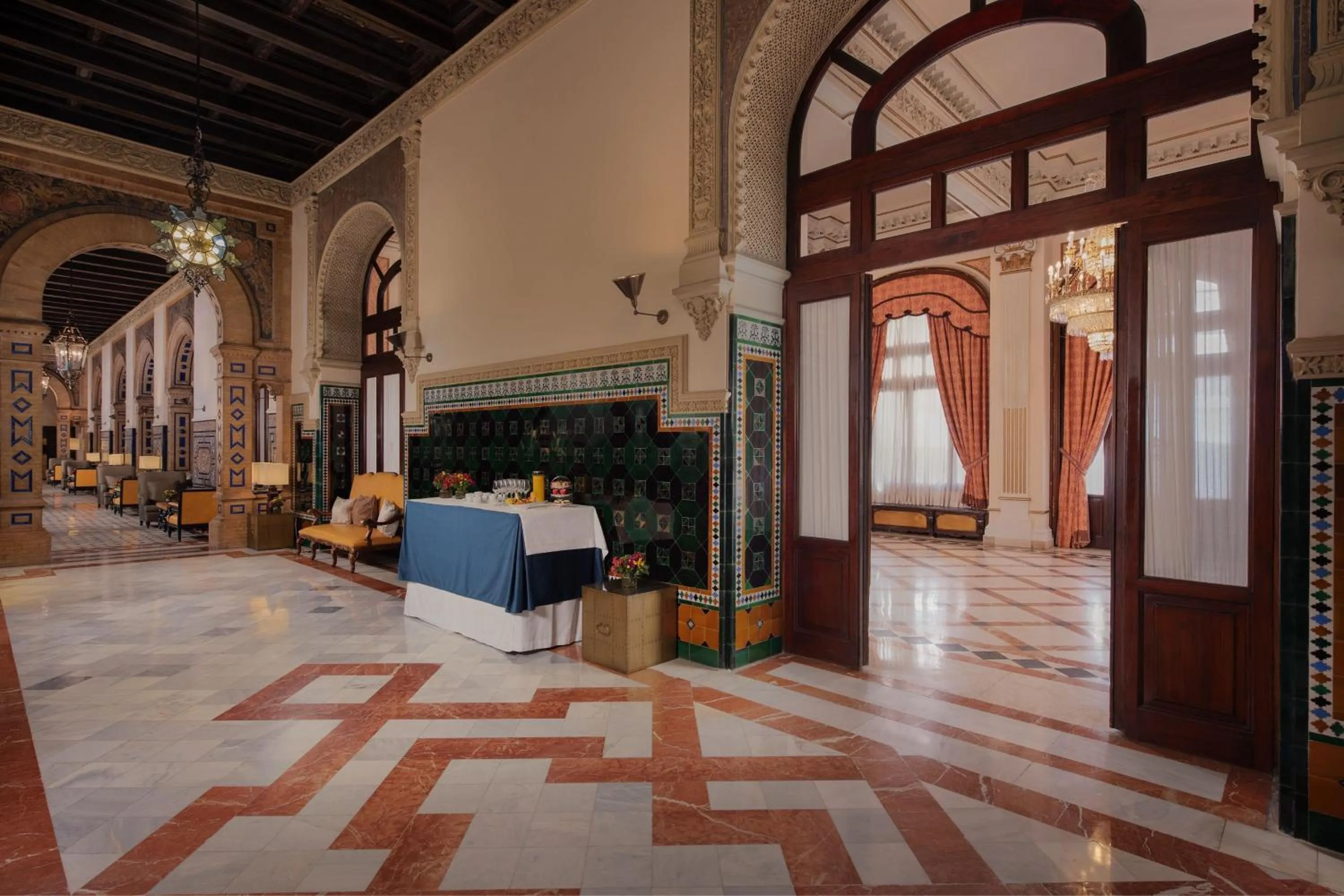Meeting/conference room in Hotel Alfonso XIII, a Luxury Collection Hotel, Seville