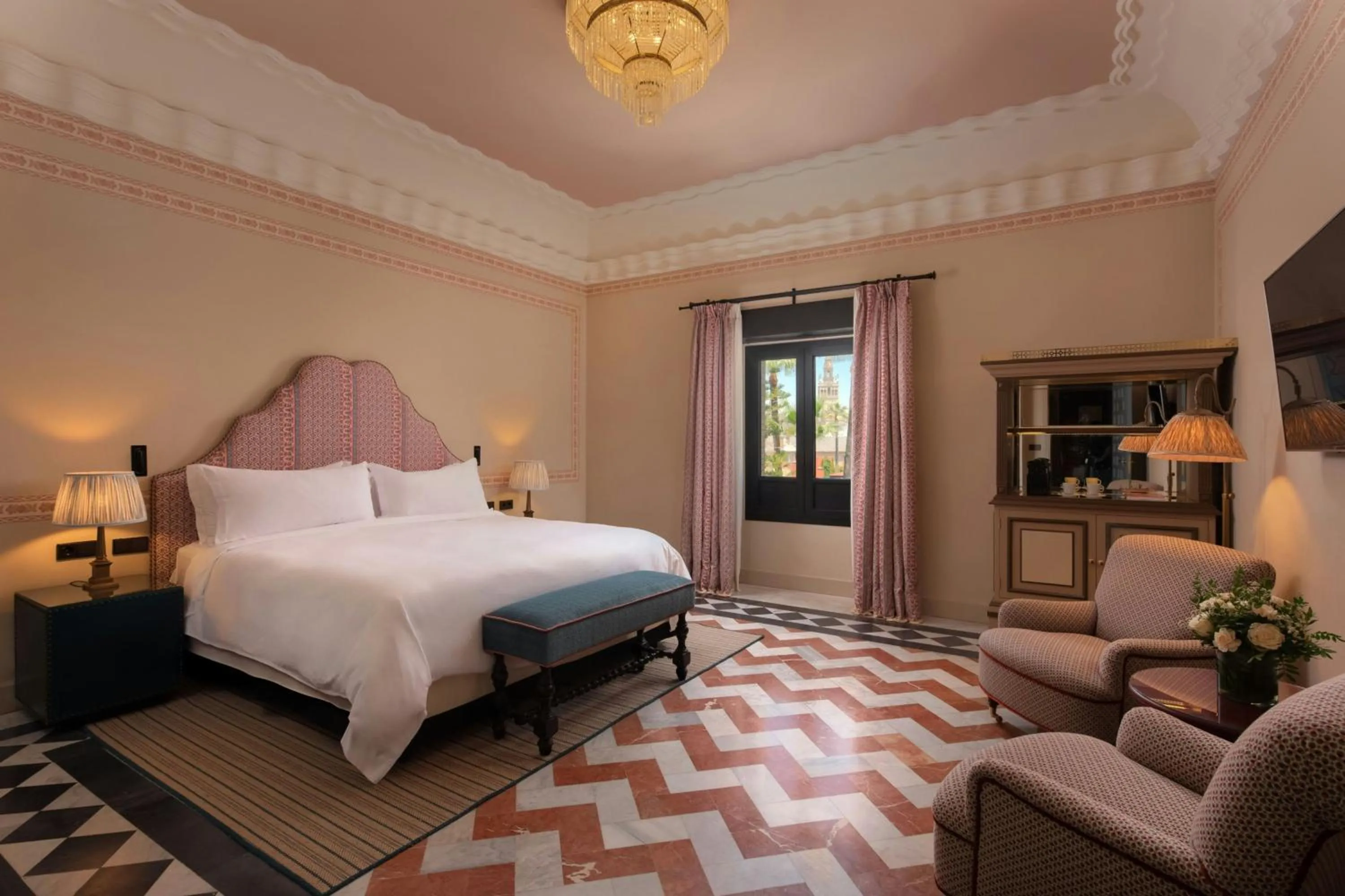 Bedroom, Bed in Hotel Alfonso XIII, a Luxury Collection Hotel, Seville