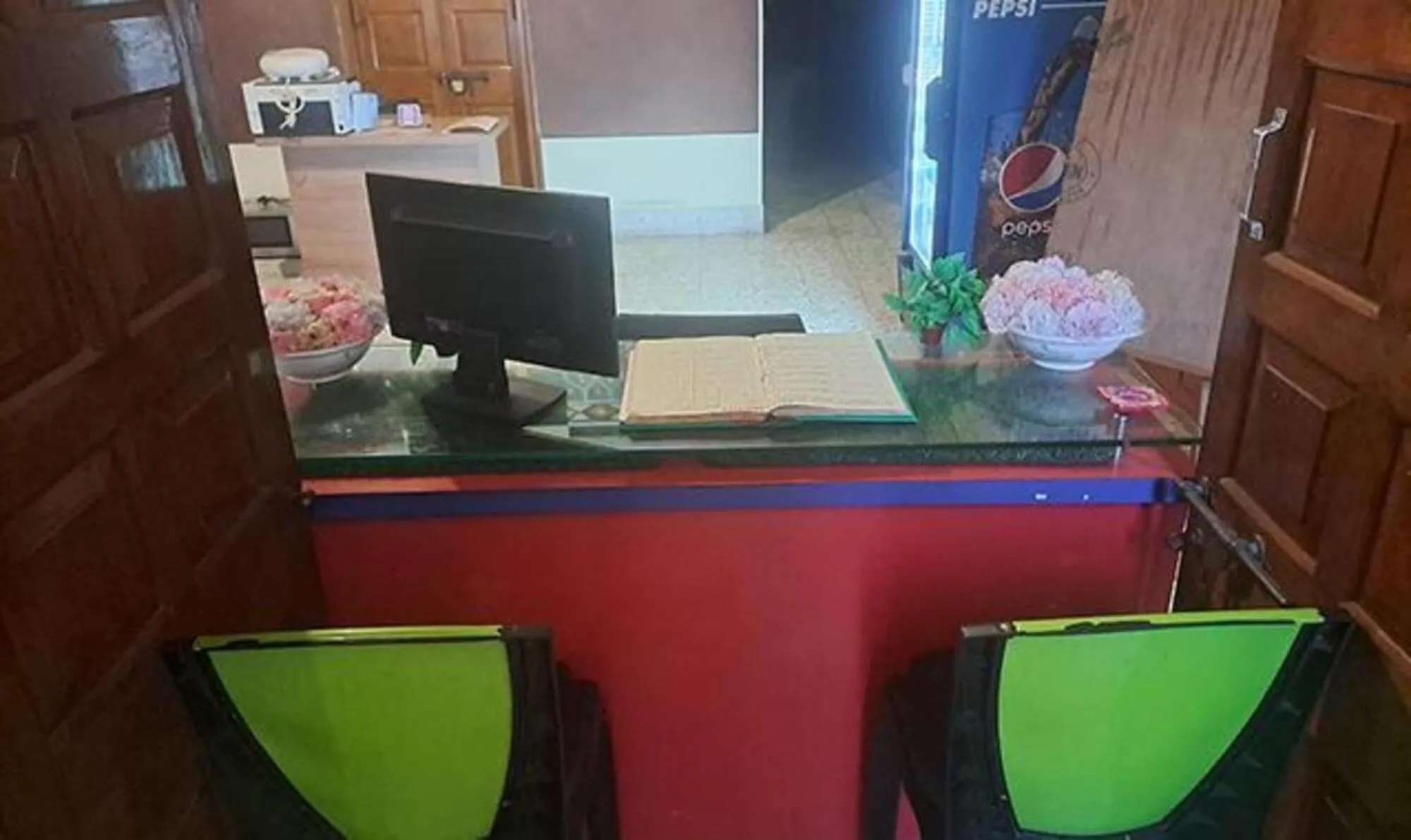 Lobby or reception in FabHotel Sonar Bangla