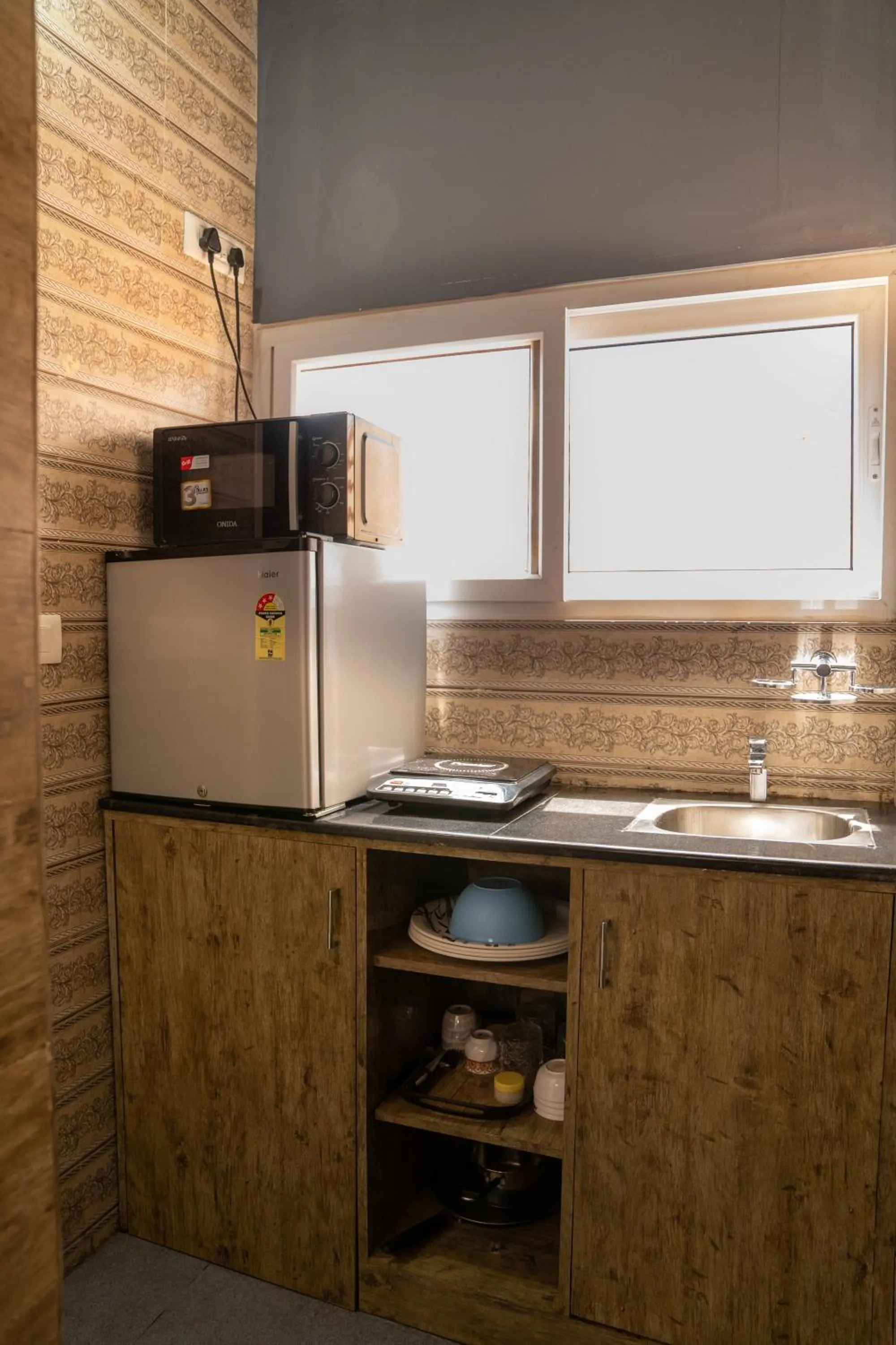 Kitchen or kitchenette in Seasons Suites - JP Nagar