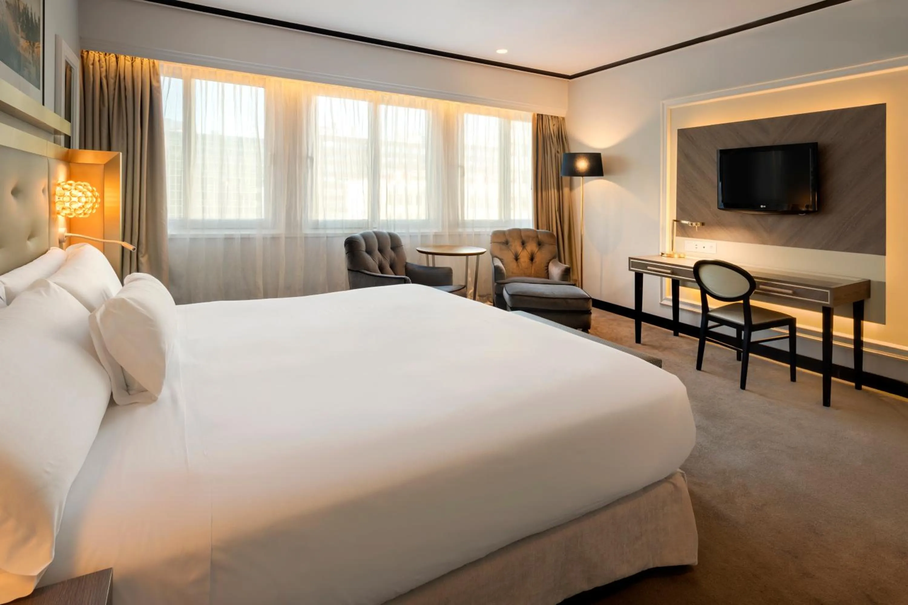 Bedroom, Bed in Melia Castilla