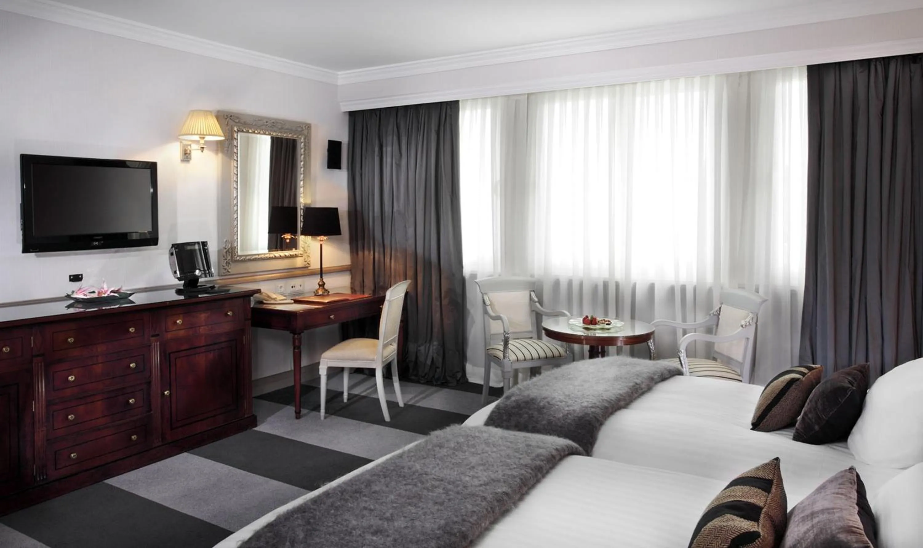 Bed in Melia Castilla