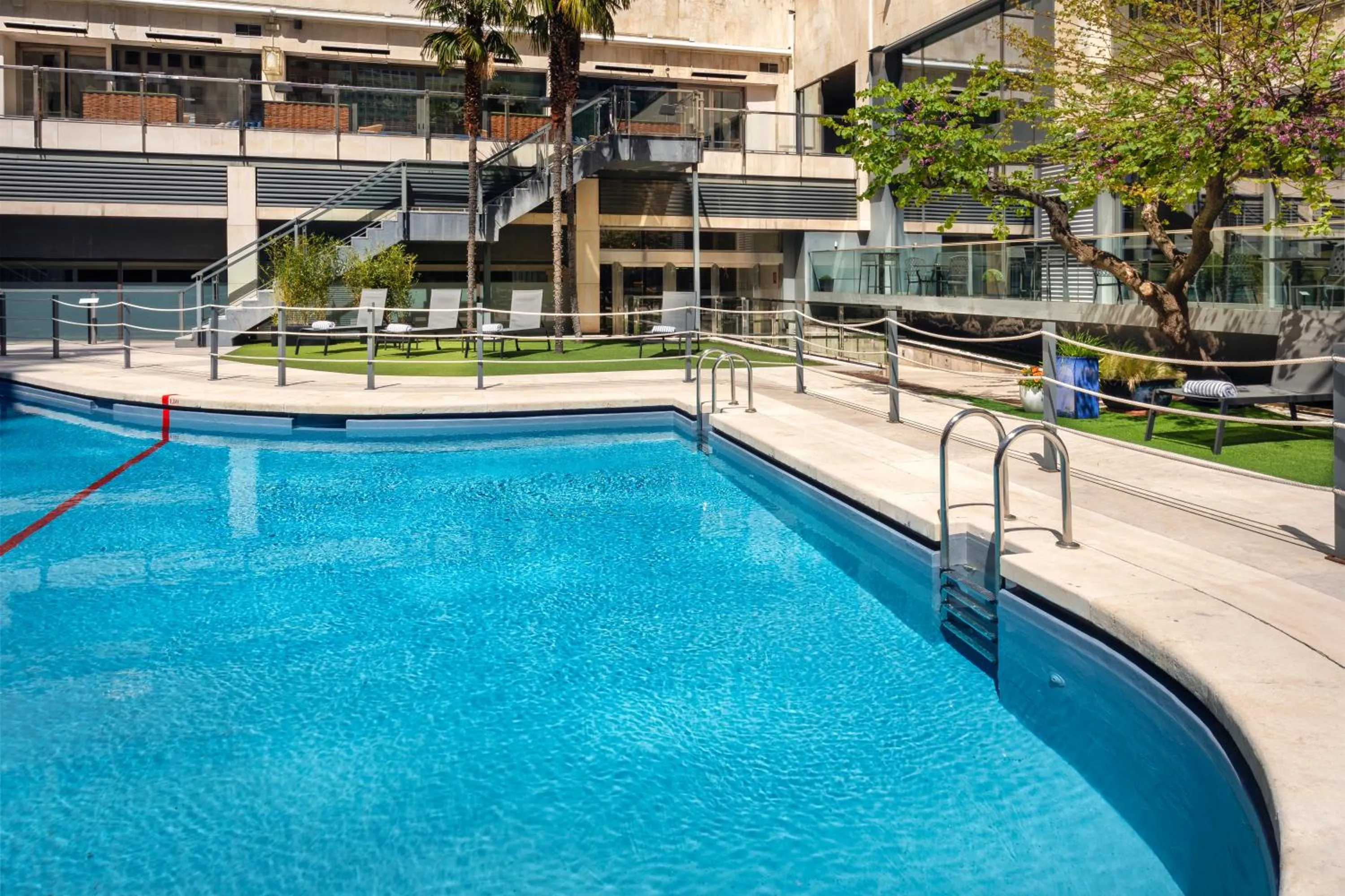 Garden in Melia Castilla