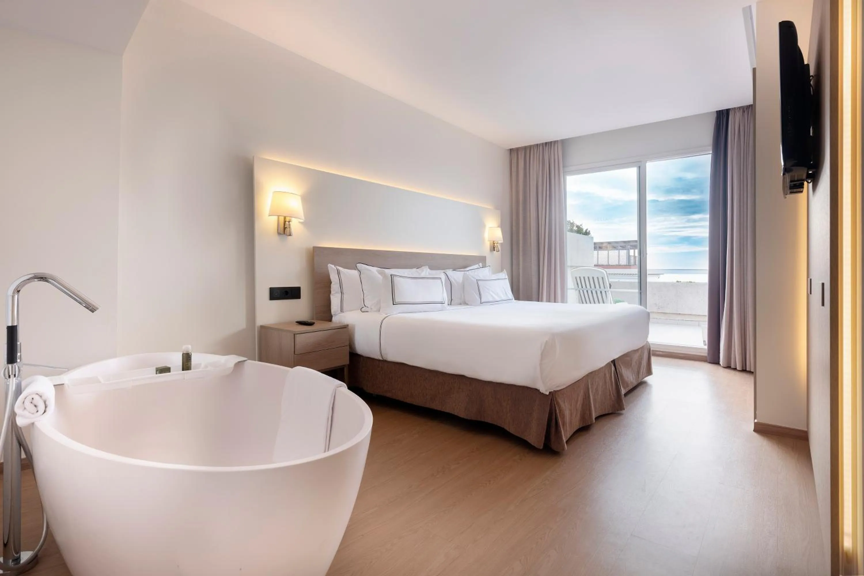 Bedroom, Bed in Melia Sitges
