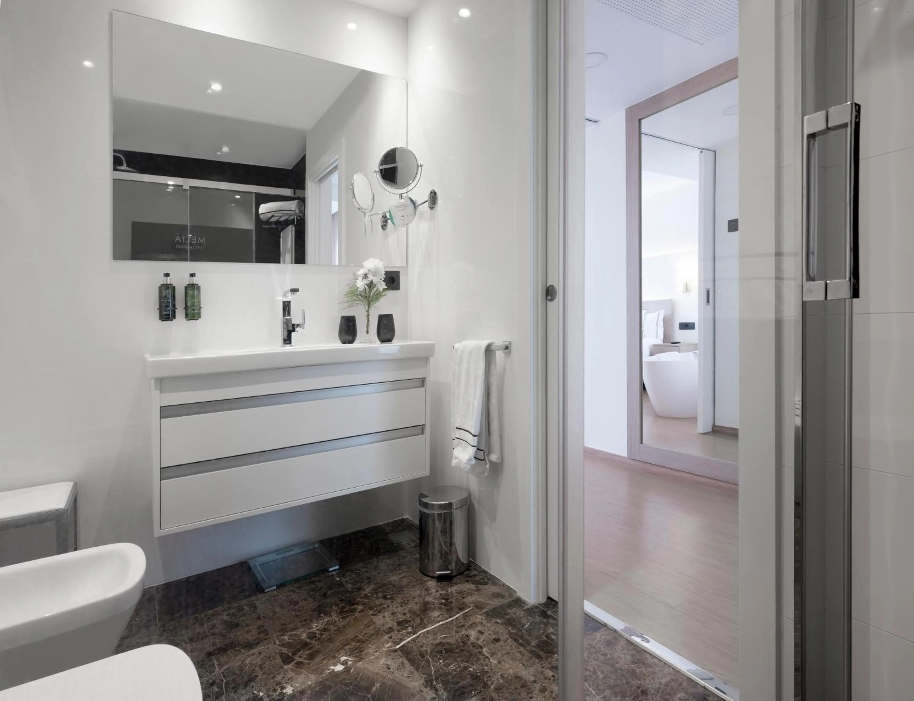 Shower in Melia Sitges