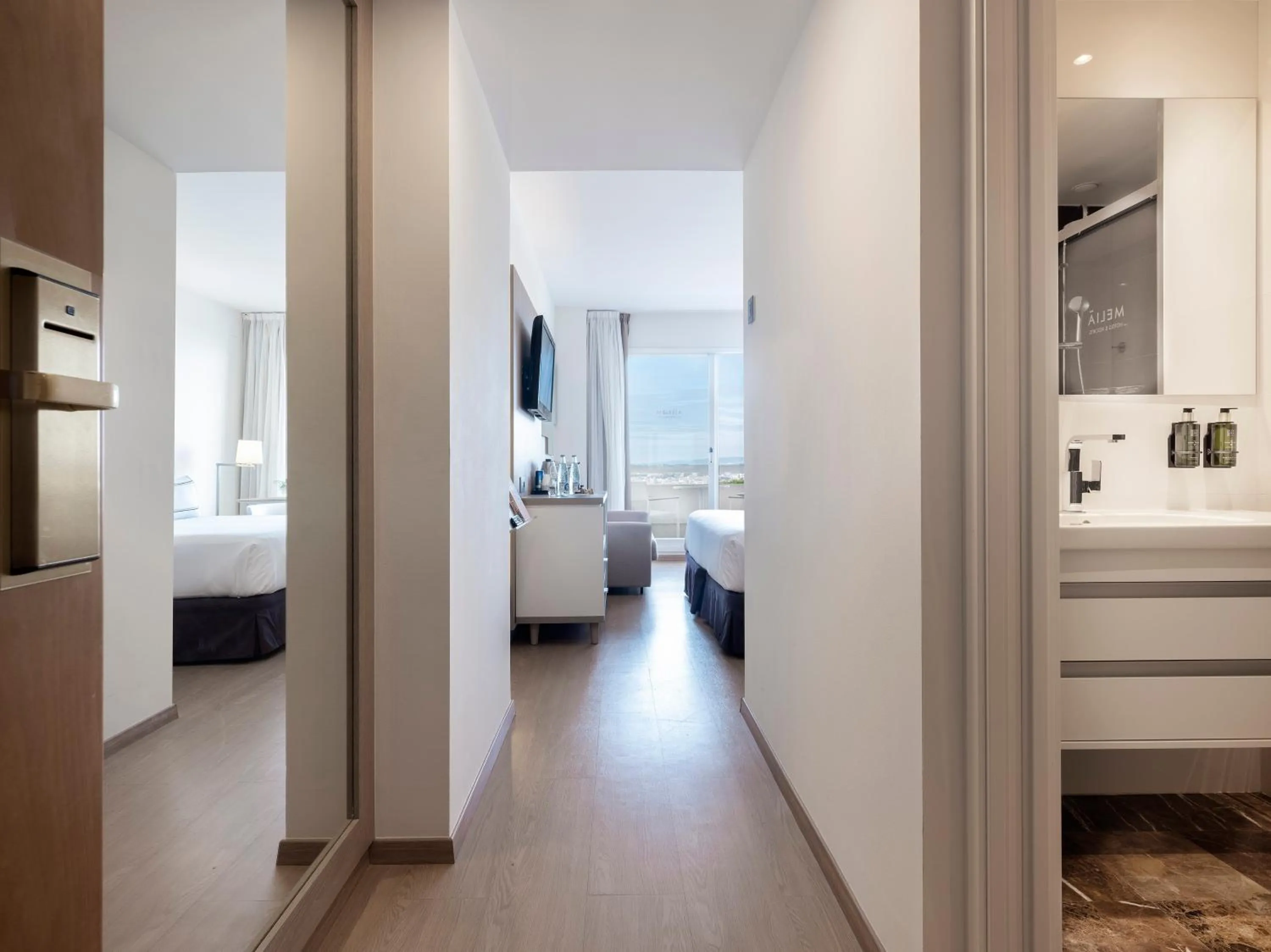 Bathroom, Bed in Melia Sitges