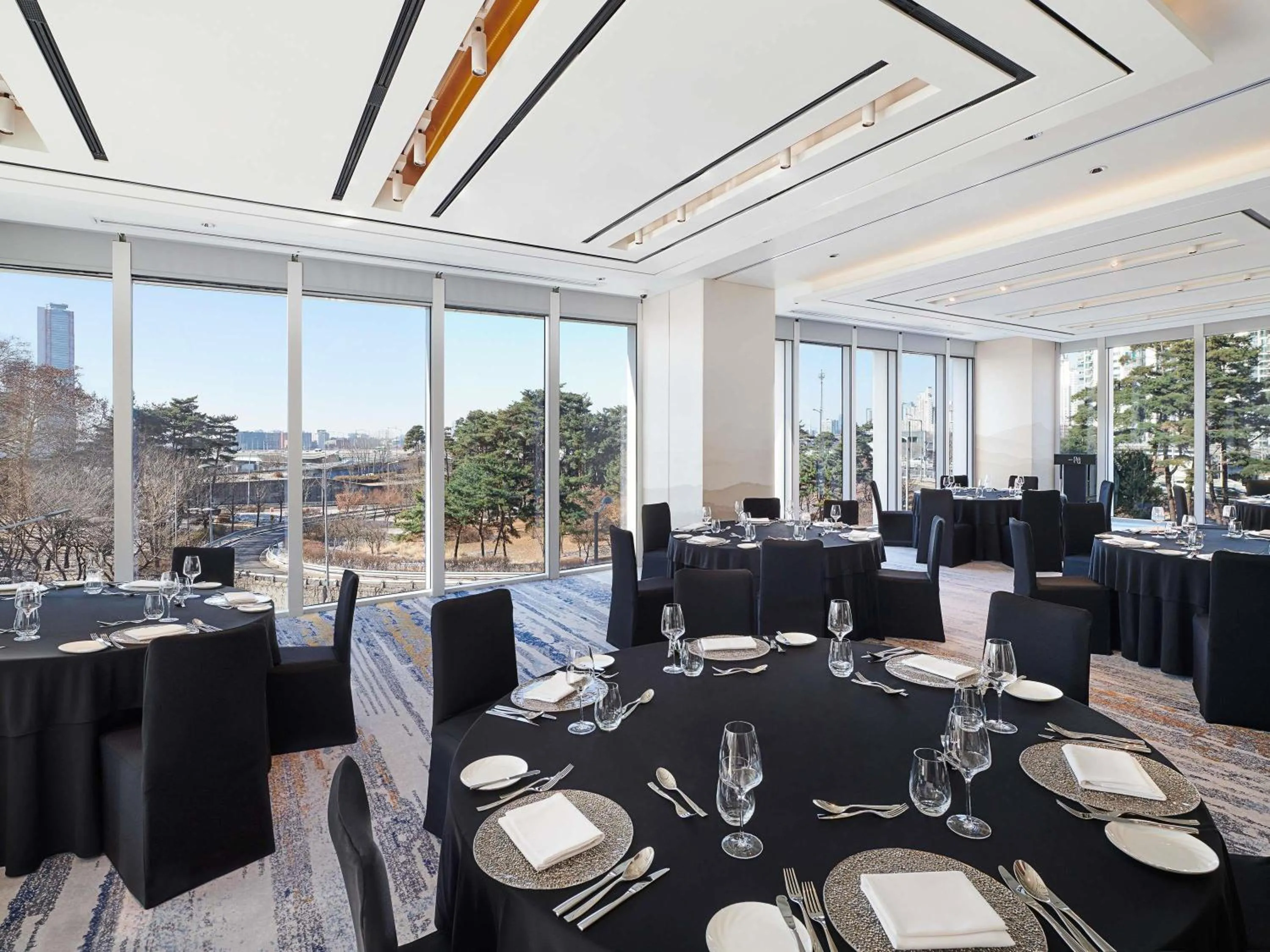 Meeting/conference room in Naru Ambassador Hotel Seoul - MGallery Collection