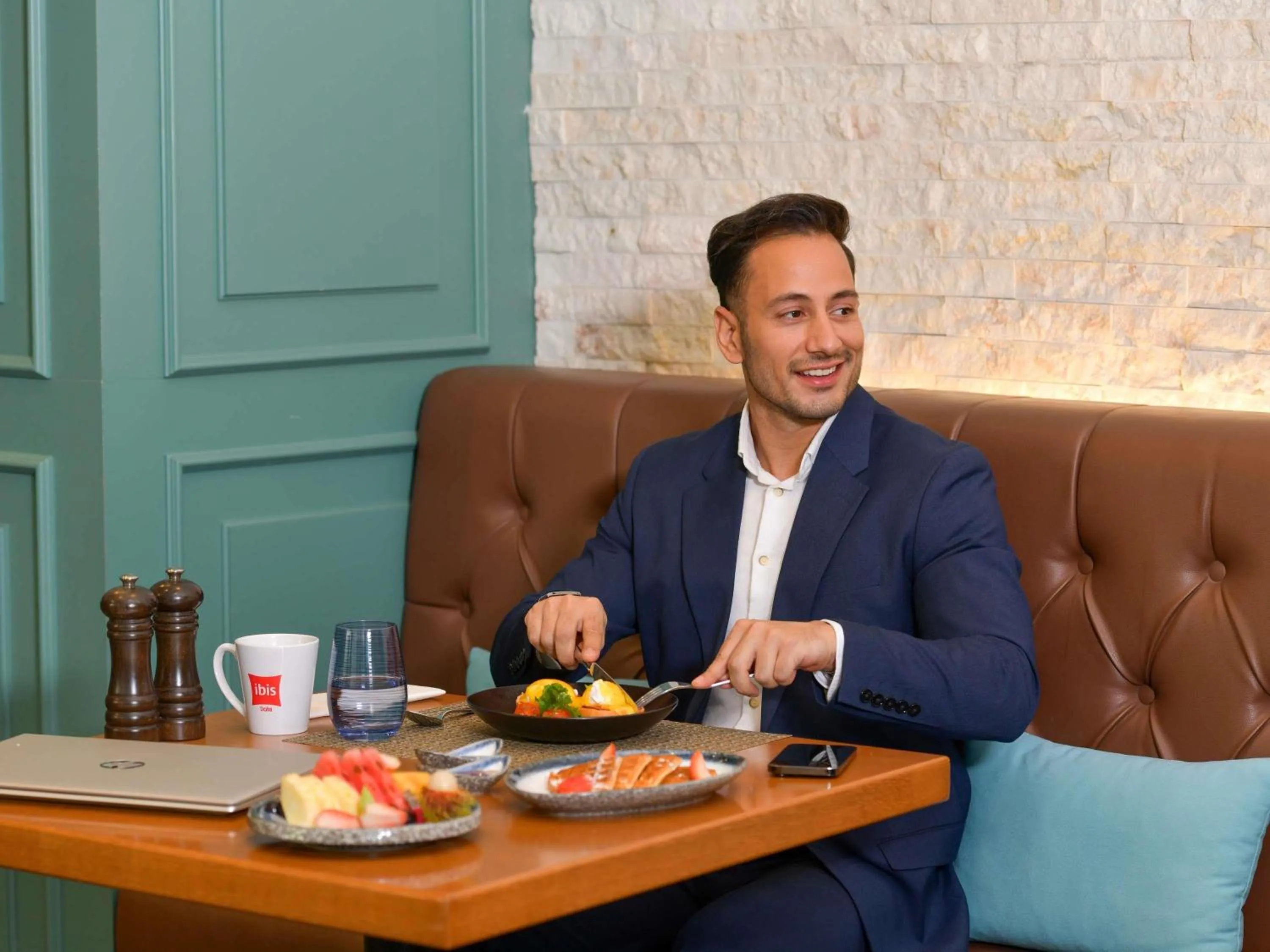 Restaurant/places to eat in Adagio Doha