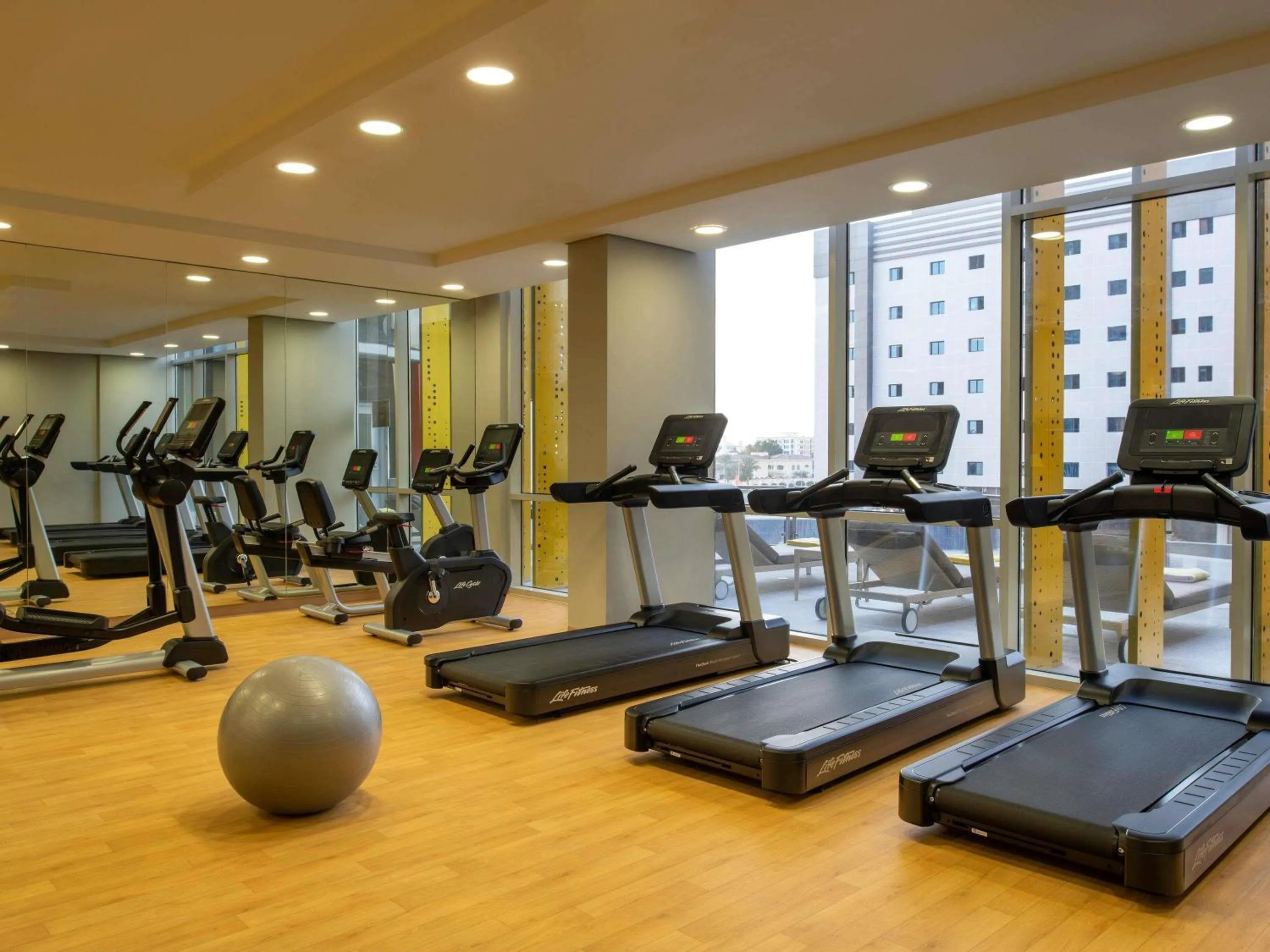 Fitness centre/facilities in ibis Doha