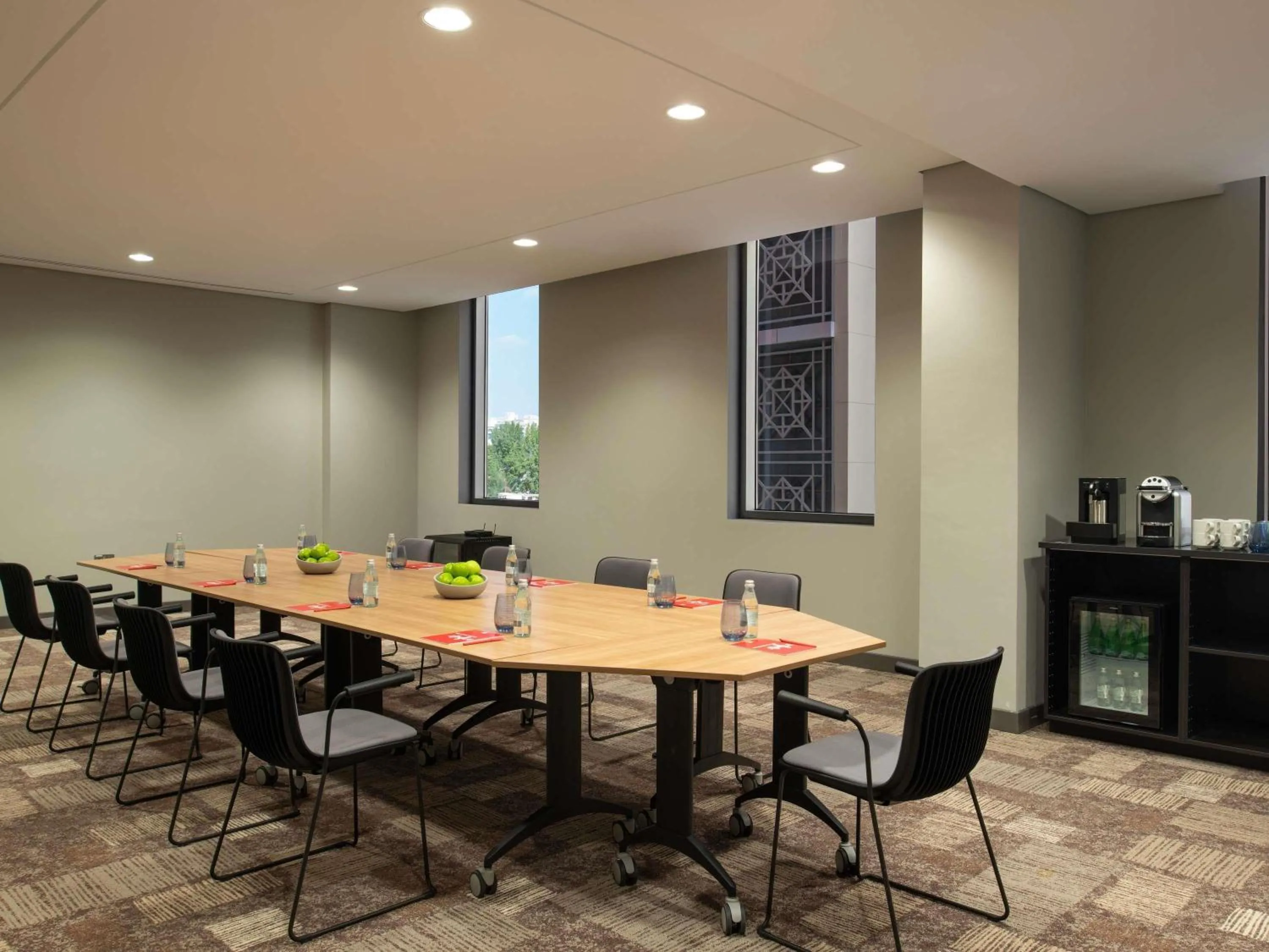 Meeting/conference room in ibis Doha