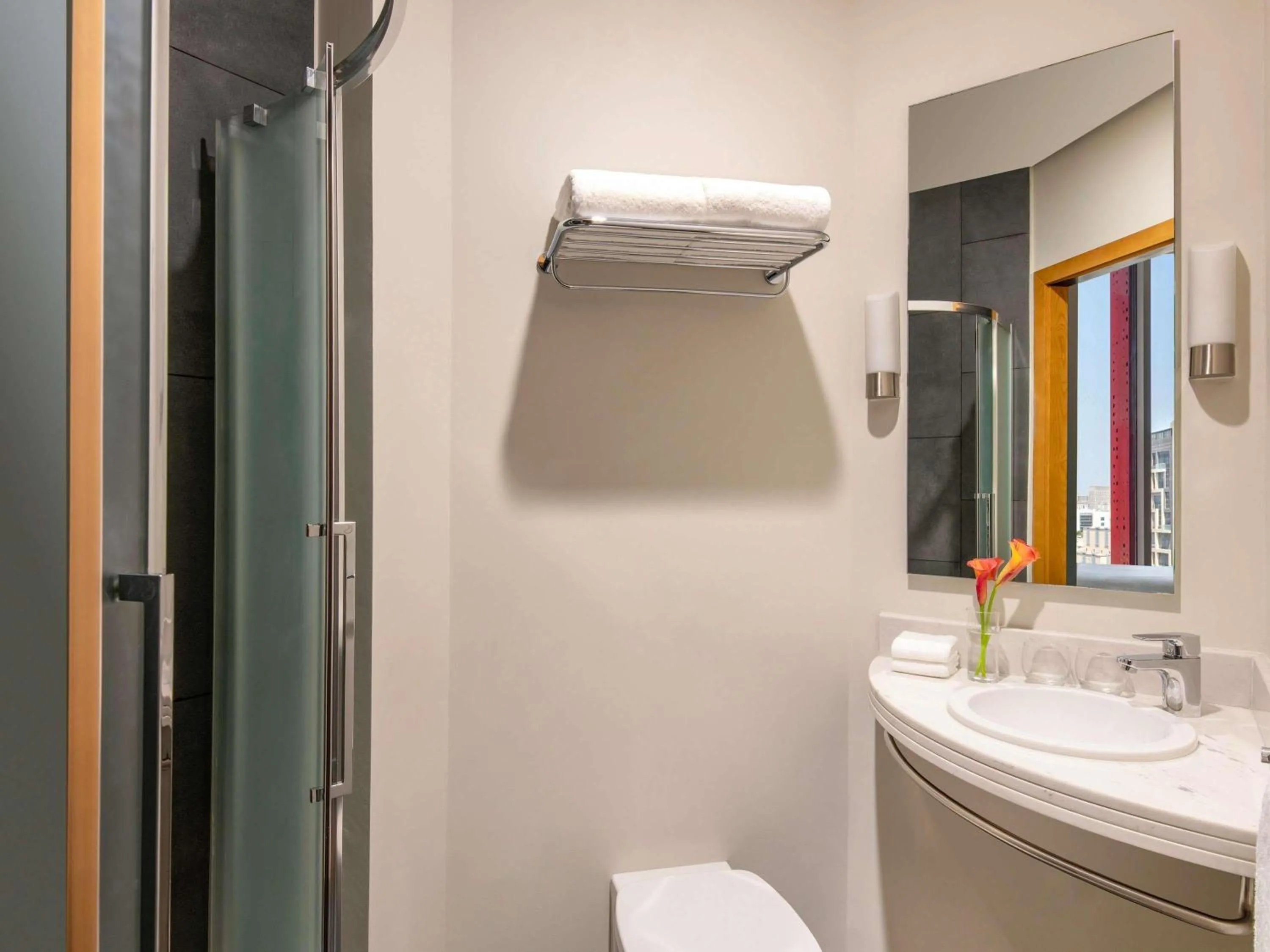 Bedroom in ibis Doha