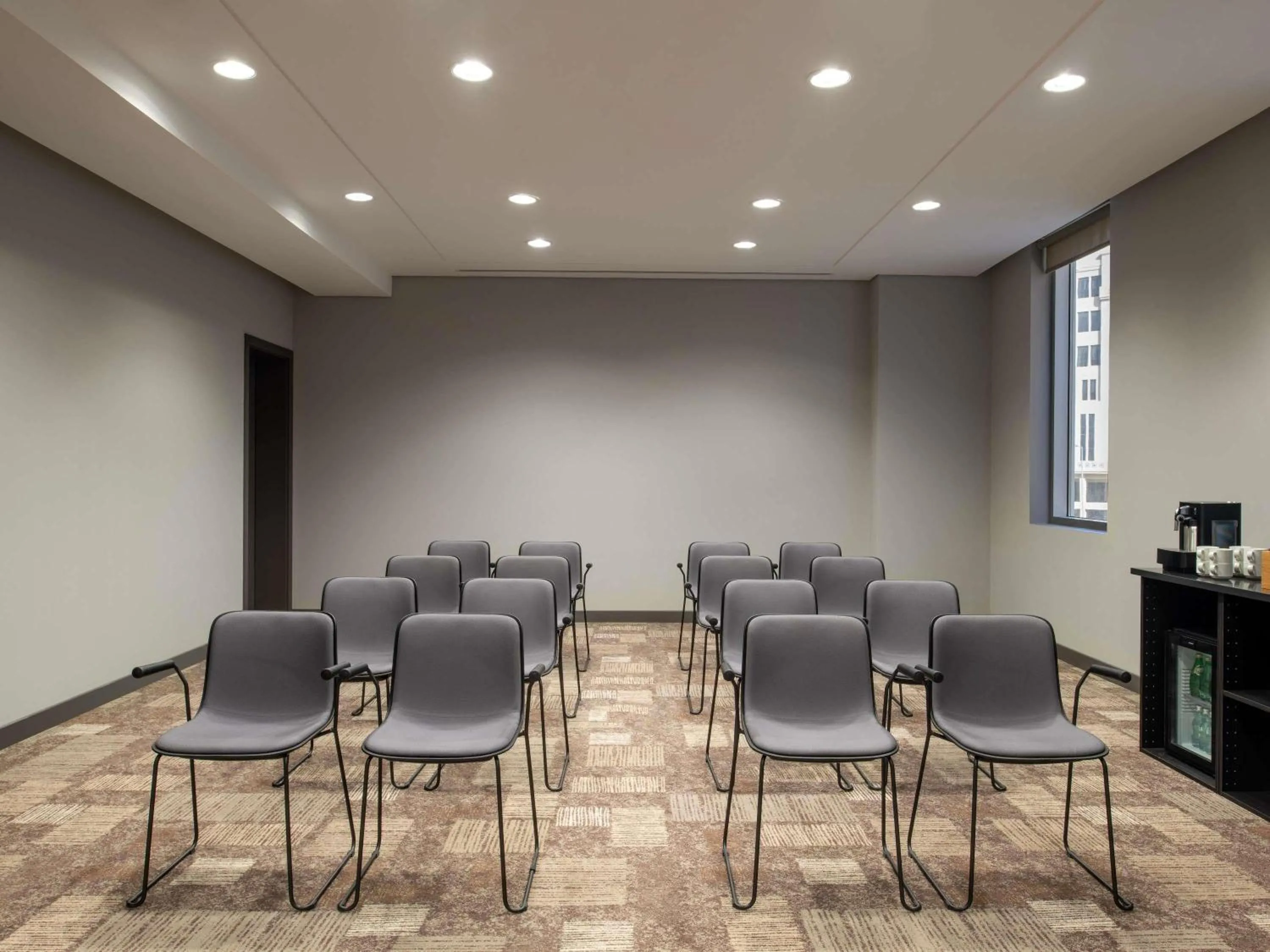 Meeting/conference room in ibis Doha