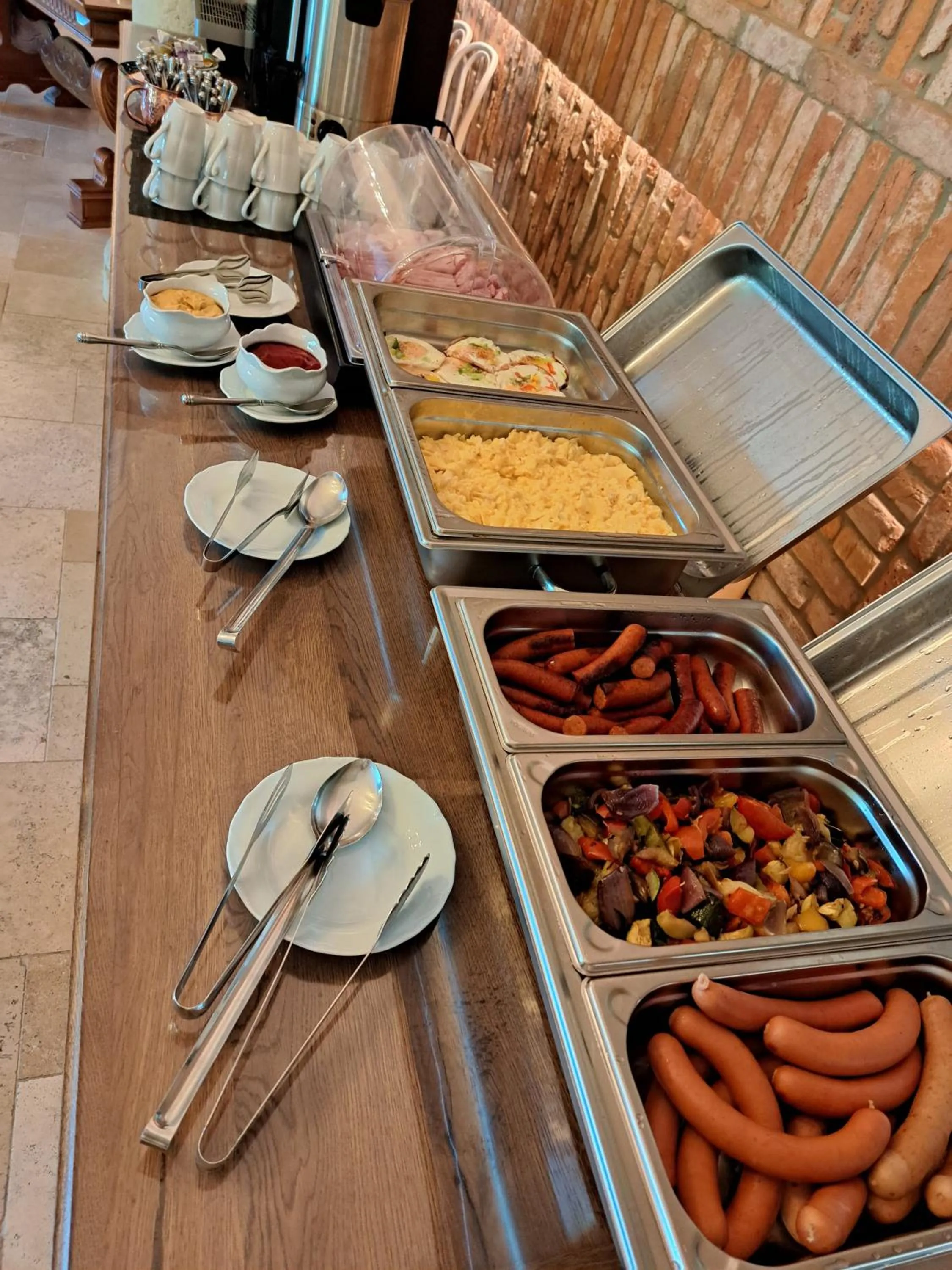 Breakfast in Arkady Hof Hotel