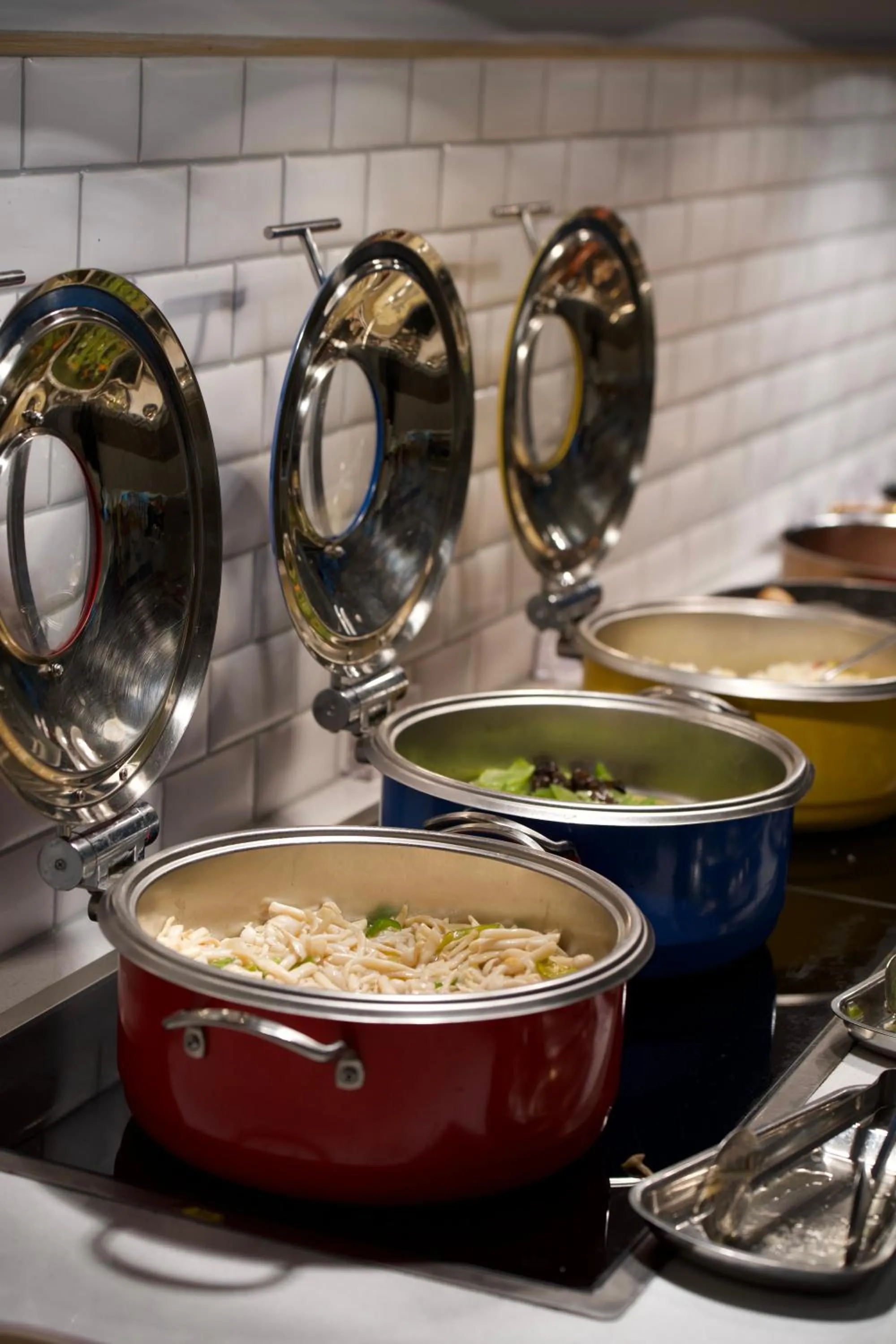 Food and drinks in Holiday Inn Express Chengdu Tianfu Square by IHG - Chunxi Road and Kuanzhai Alley