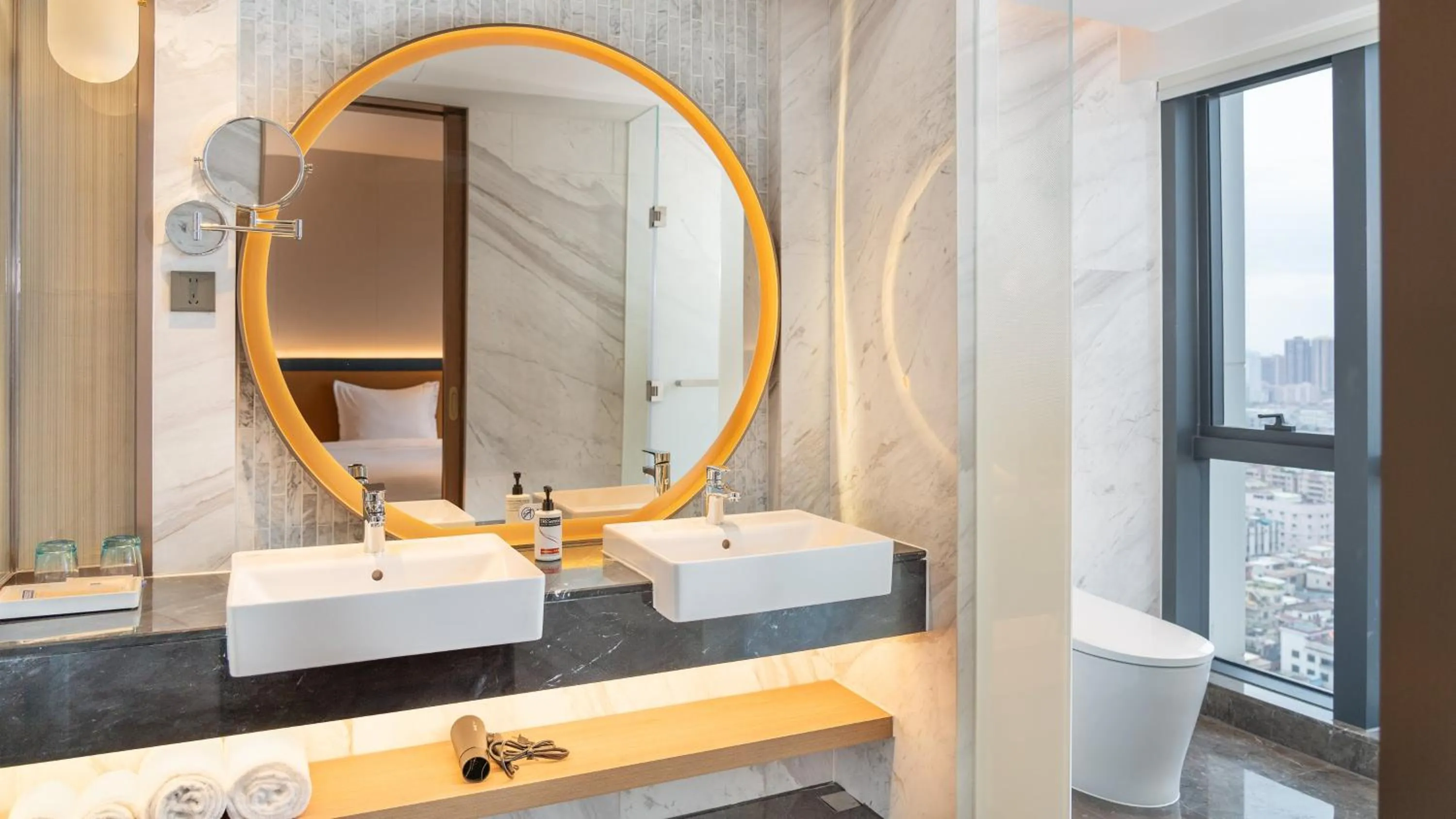 Photo of the whole room in Holiday Inn Express Shunde Daliang by IHG