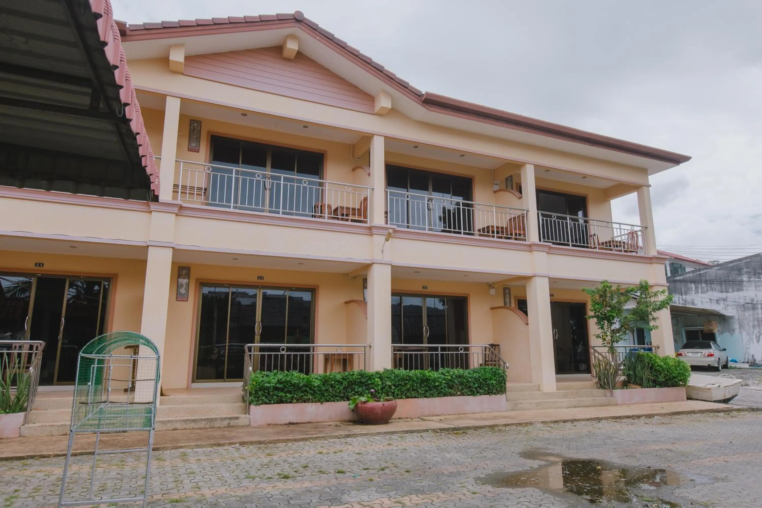 Property building in Kataonsea bungalows