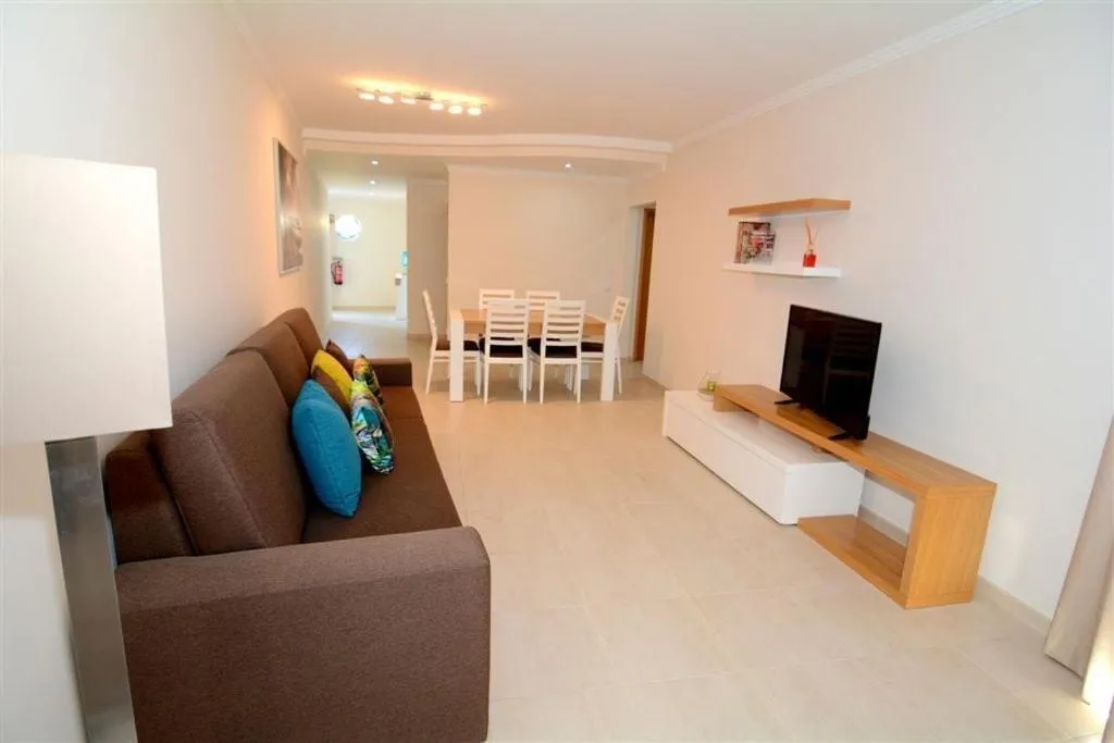 TV and multimedia in Apartamentos Primavera - Praia da Rocha