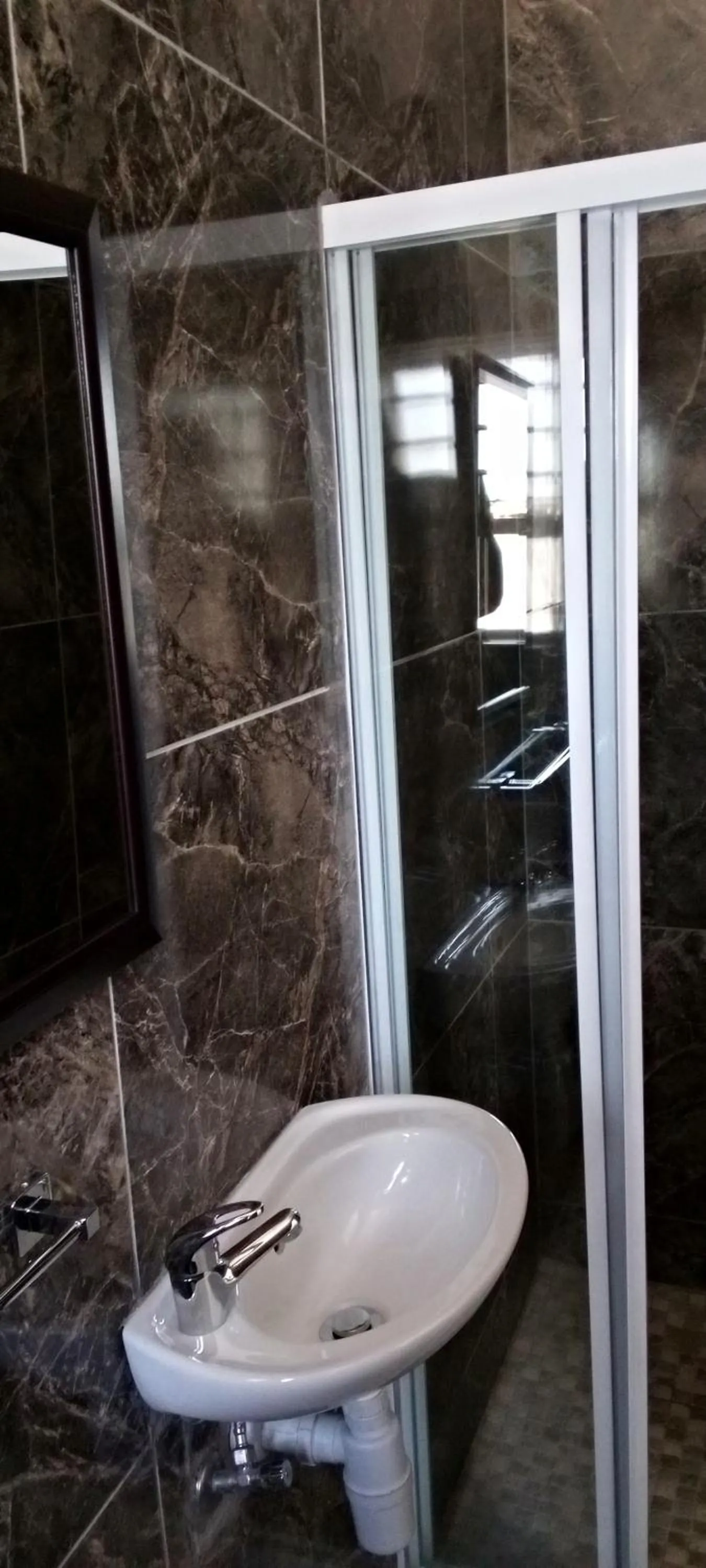 El-Gibor Best Guest House