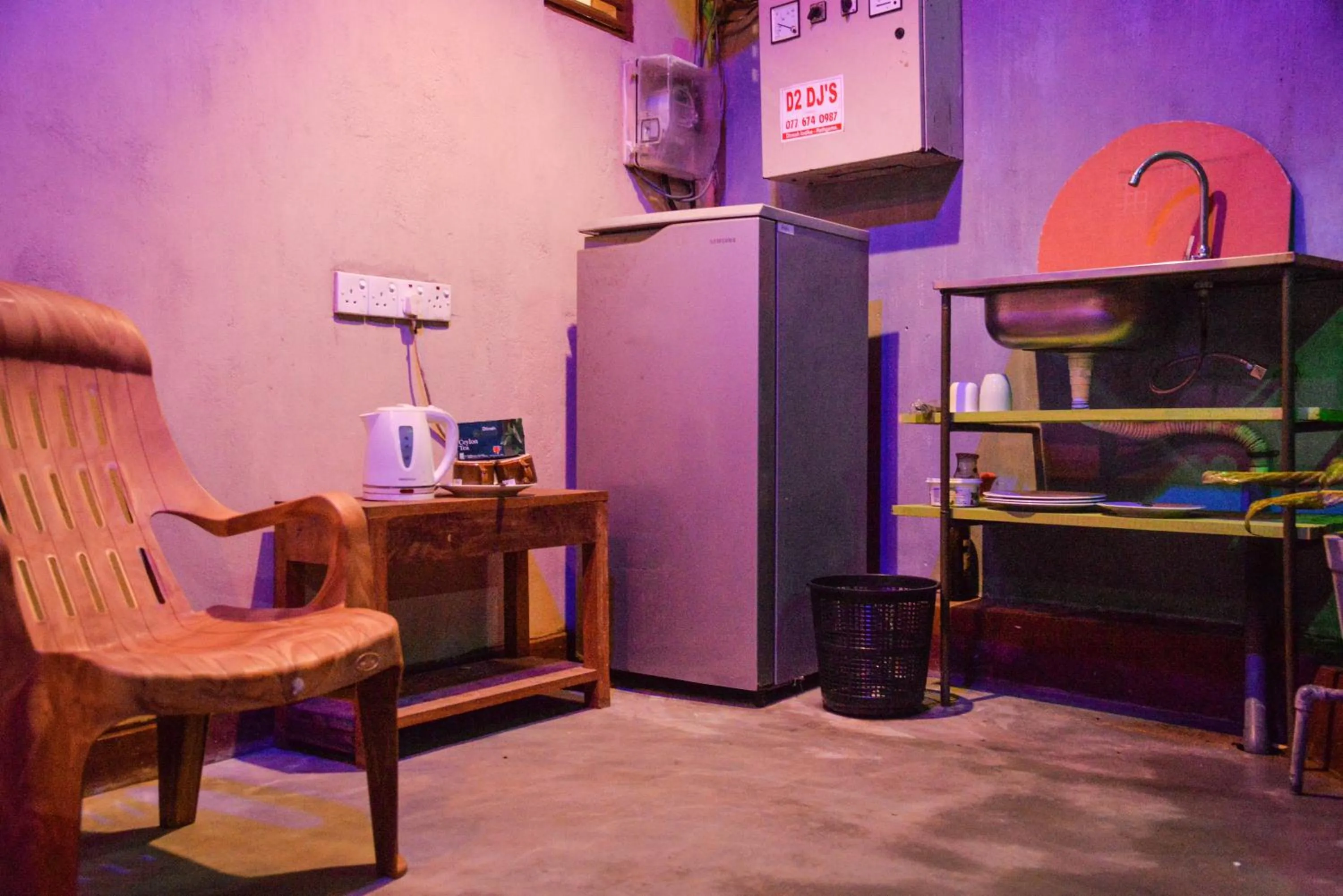 Red Eyes Cottage-Hikkaduwa