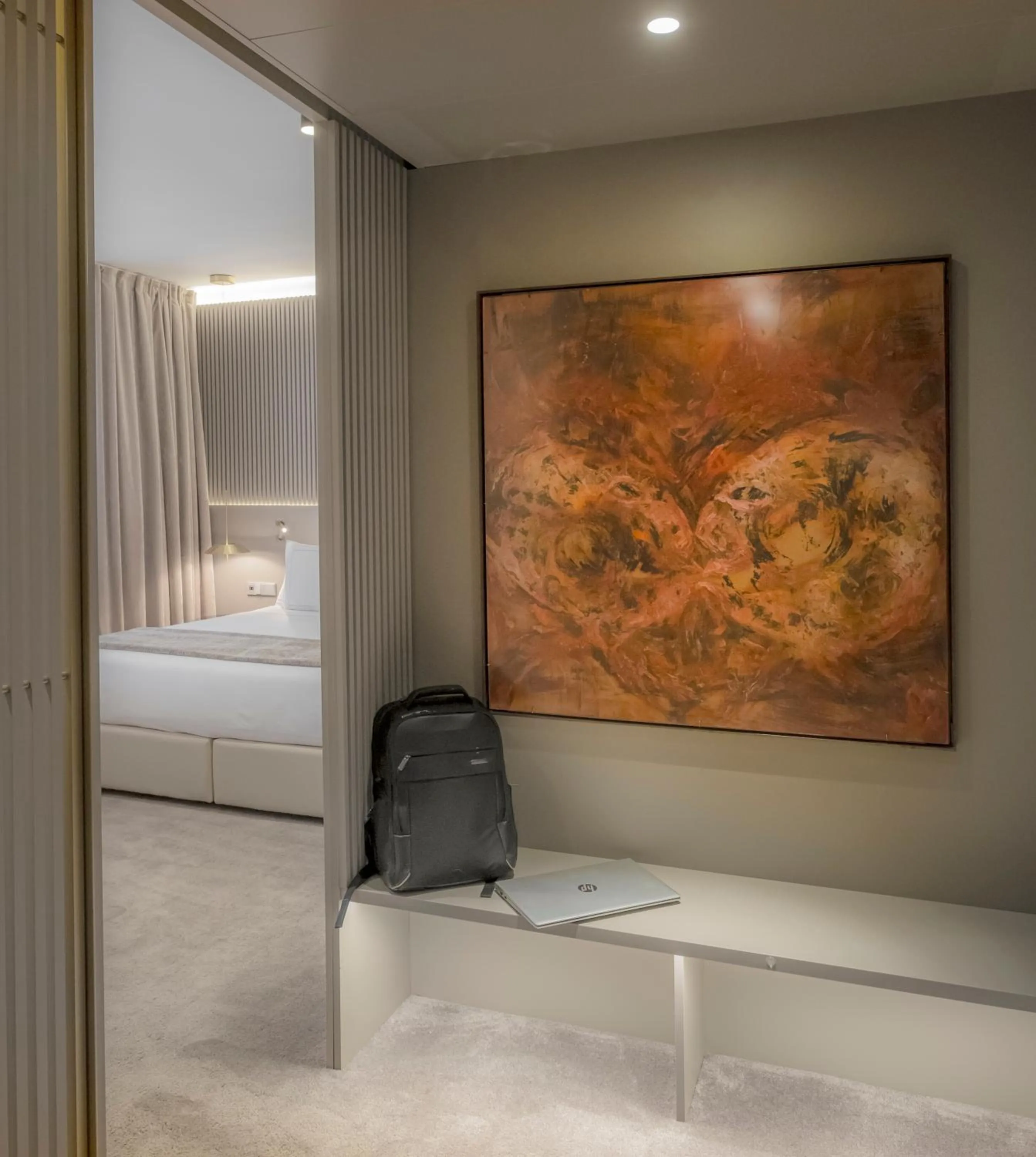 Living room, Bed in Carlemany Girona