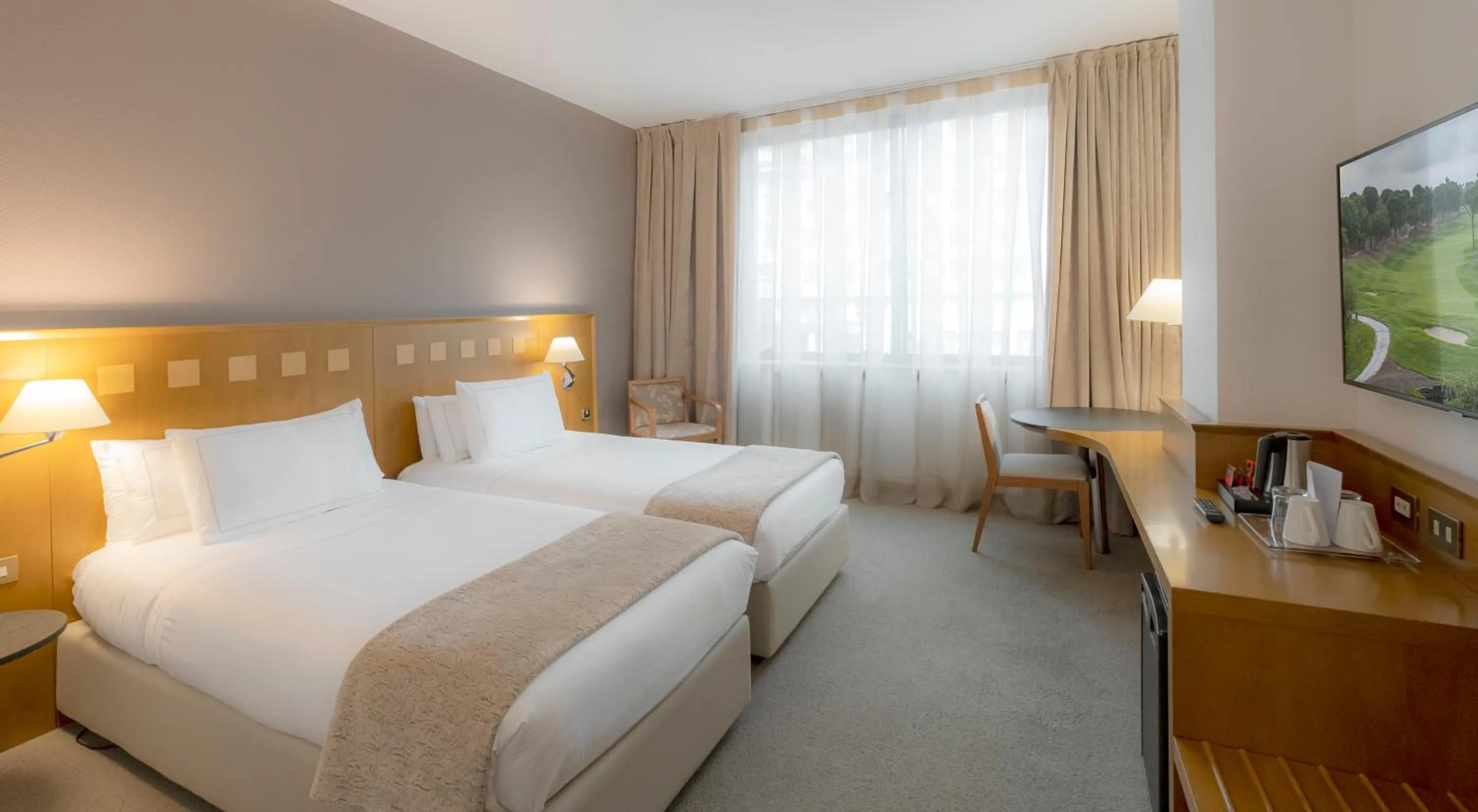 Bedroom, Bed in Carlemany Girona