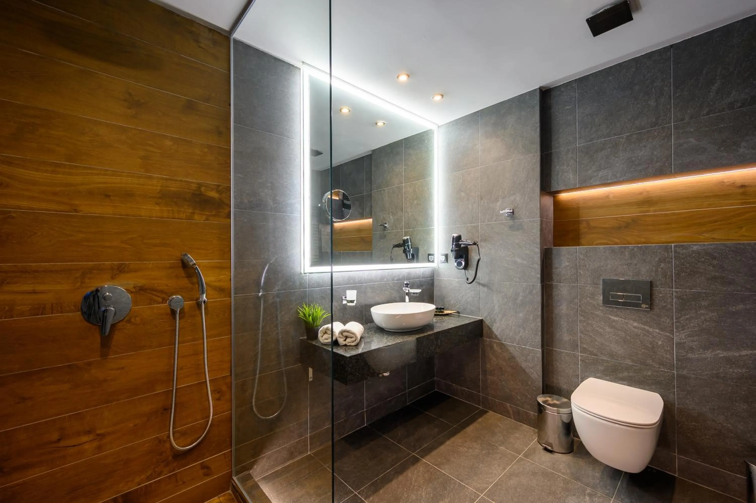 Bathroom in Grand Hotel Therme