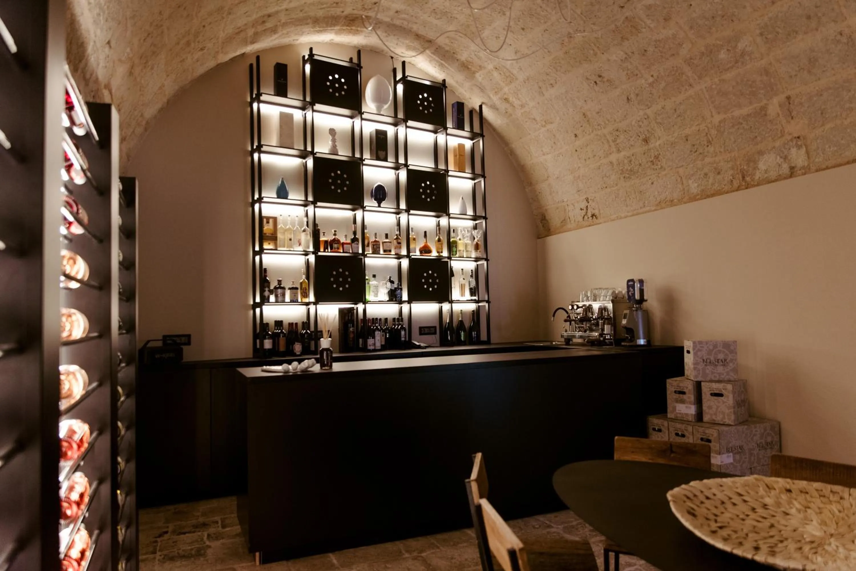 Lounge or bar in Le Carasse Boutique Hotel