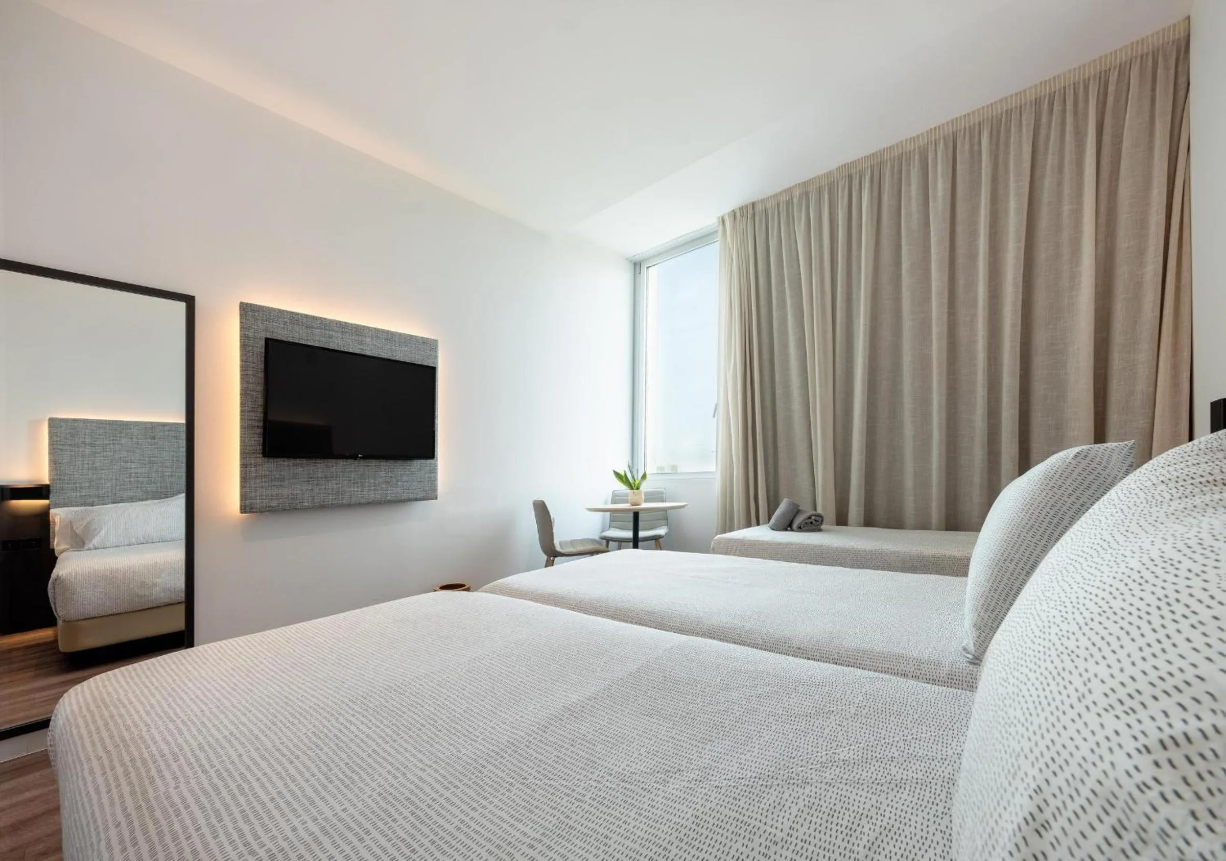 Bed in INNSiDE by Meliá Barcelona Aeropuerto