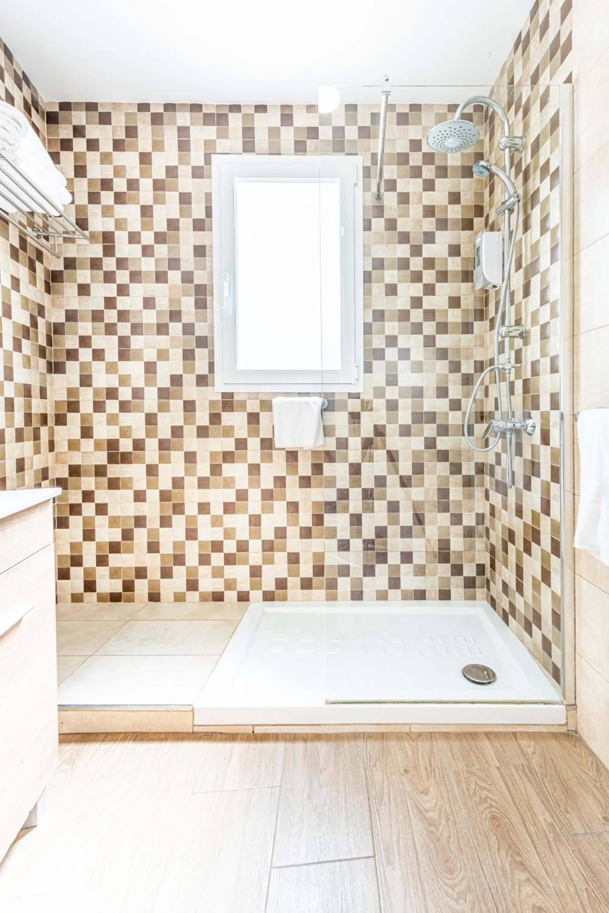 Shower in Hotel Toboso Chaparil