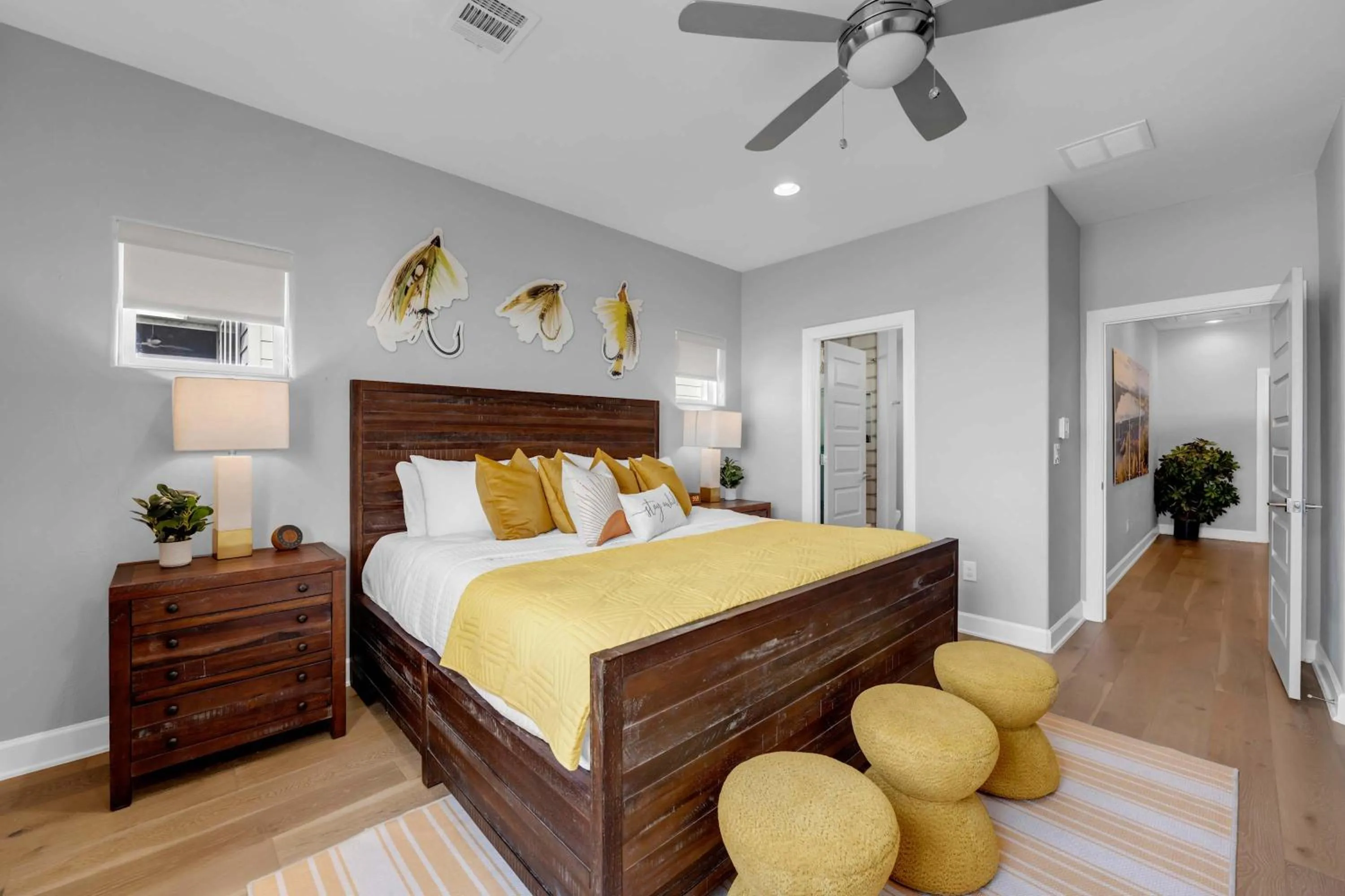 Bed in Luxury Waterfront Home with Swimming Pool Hot Tub and 2 Boat Slips