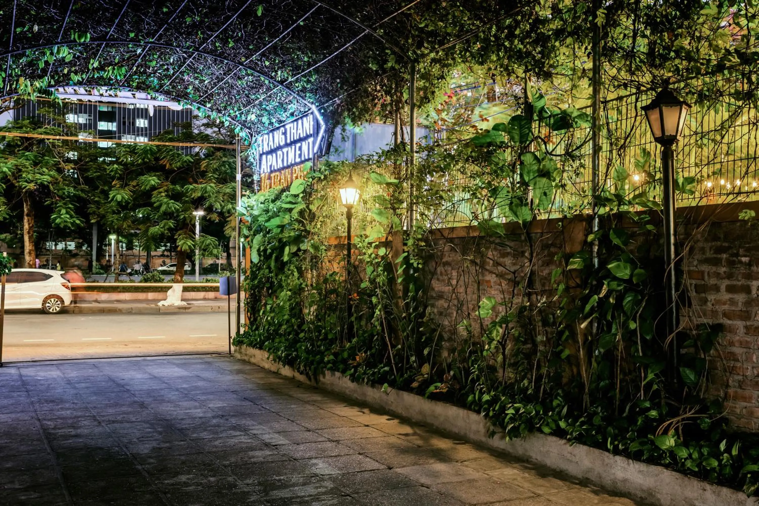 Parking in Trang Thanh Luxury Apartment