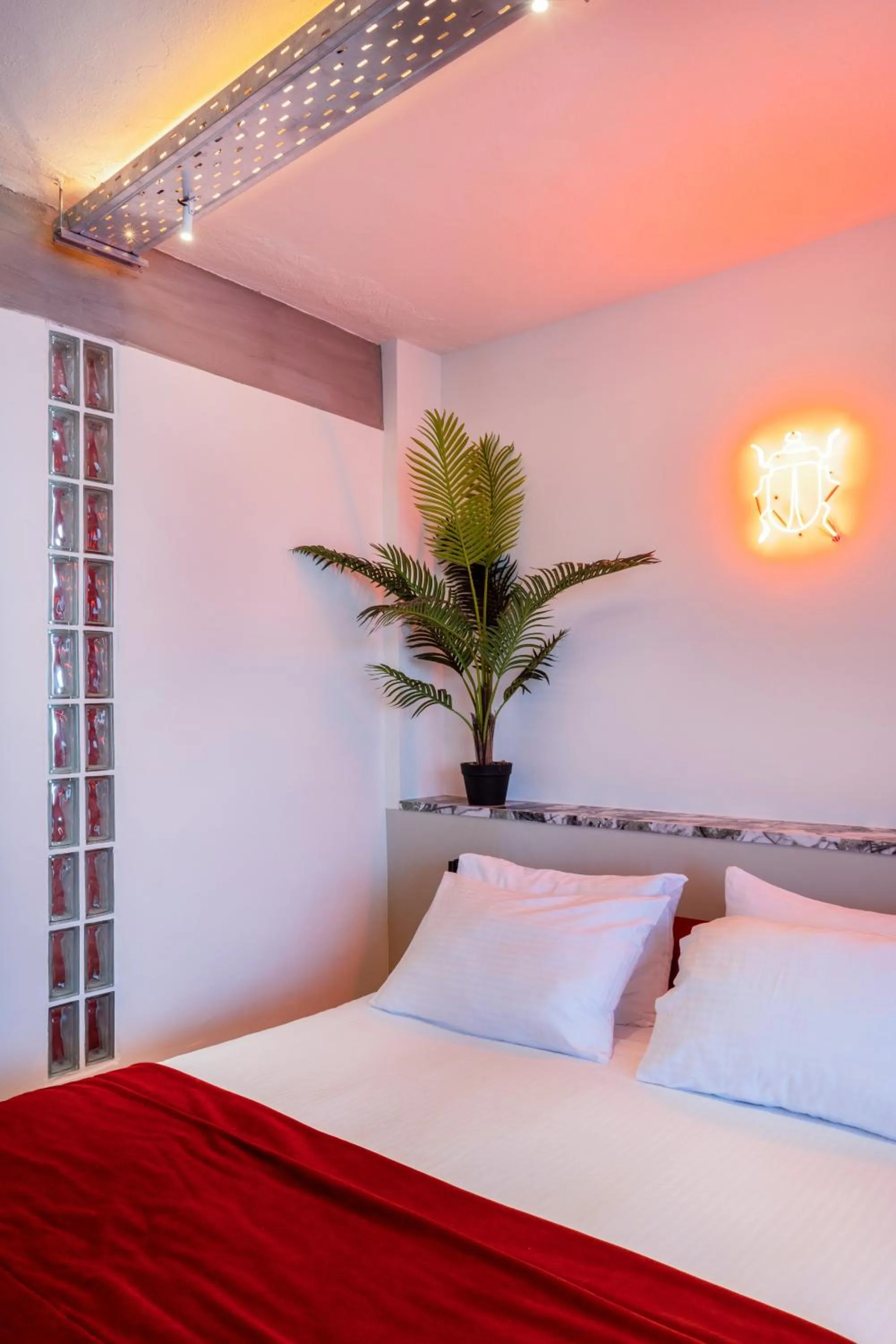 Bed in The Newel Metaxourgeio