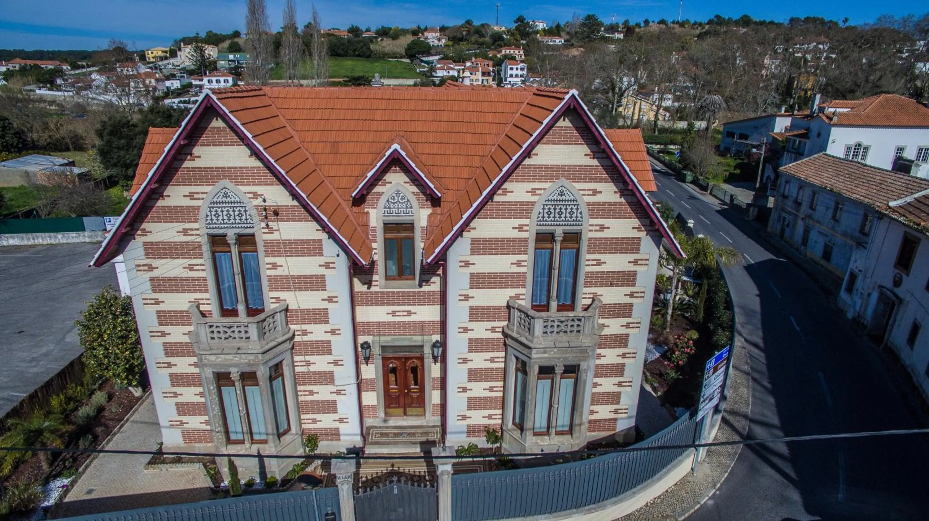 Facade/entrance in Chalet Vitorino