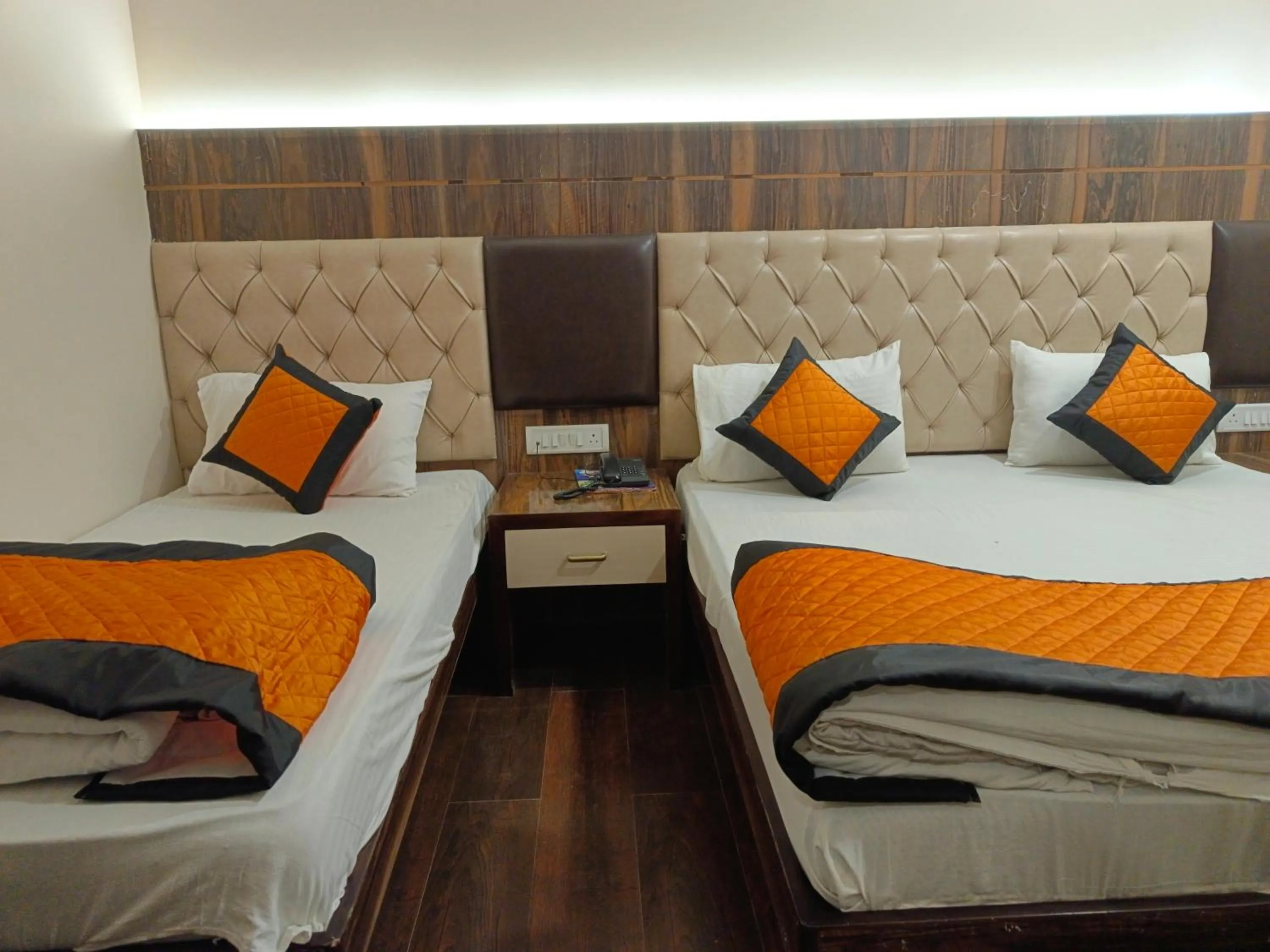 Bed in Hotel Batra Home Nizamuddin