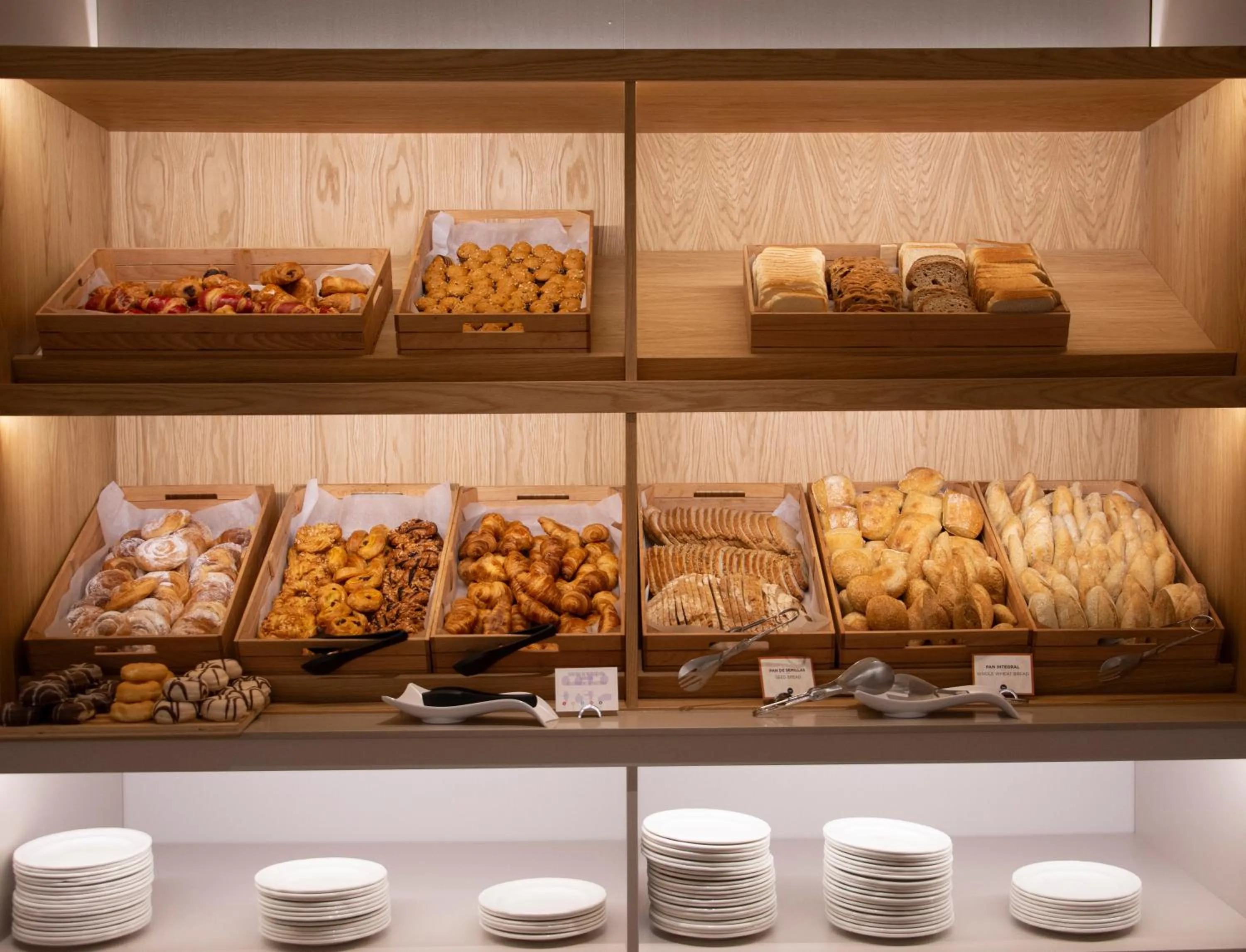 Breakfast in SH Valencia Palace