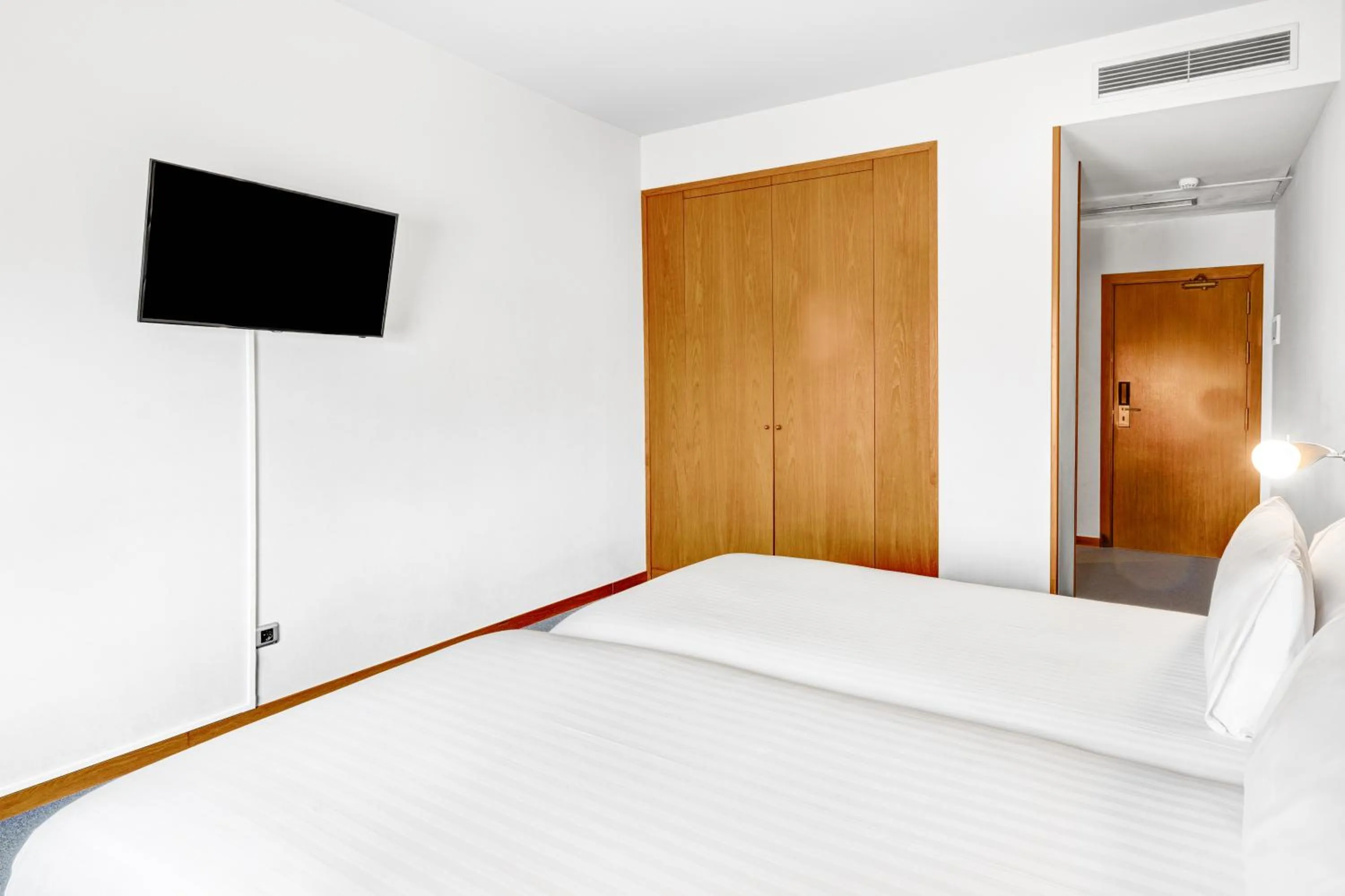 Bed in B&B HOTEL Barcelona Mollet Porta de Gallecs