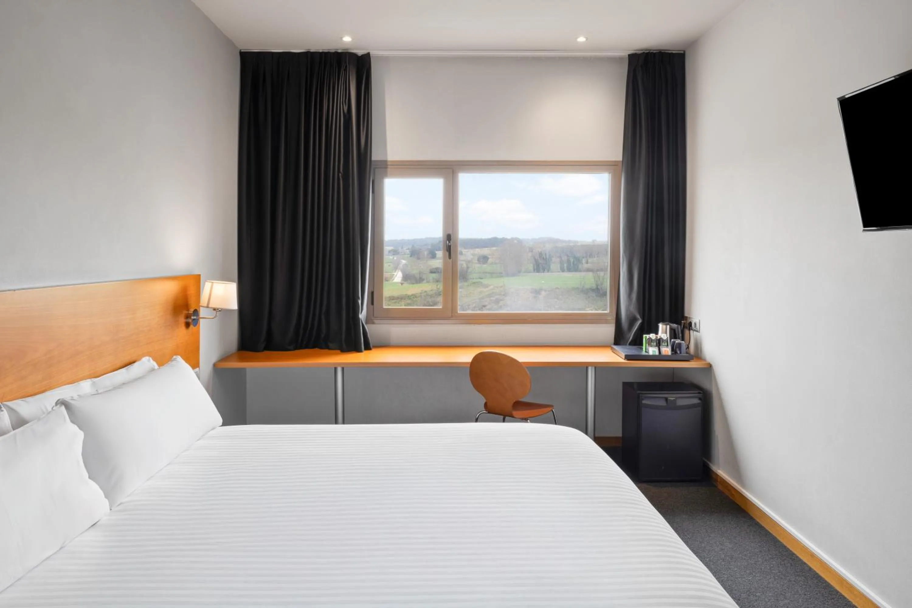 Bed in B&B HOTEL Barcelona Mollet Porta de Gallecs