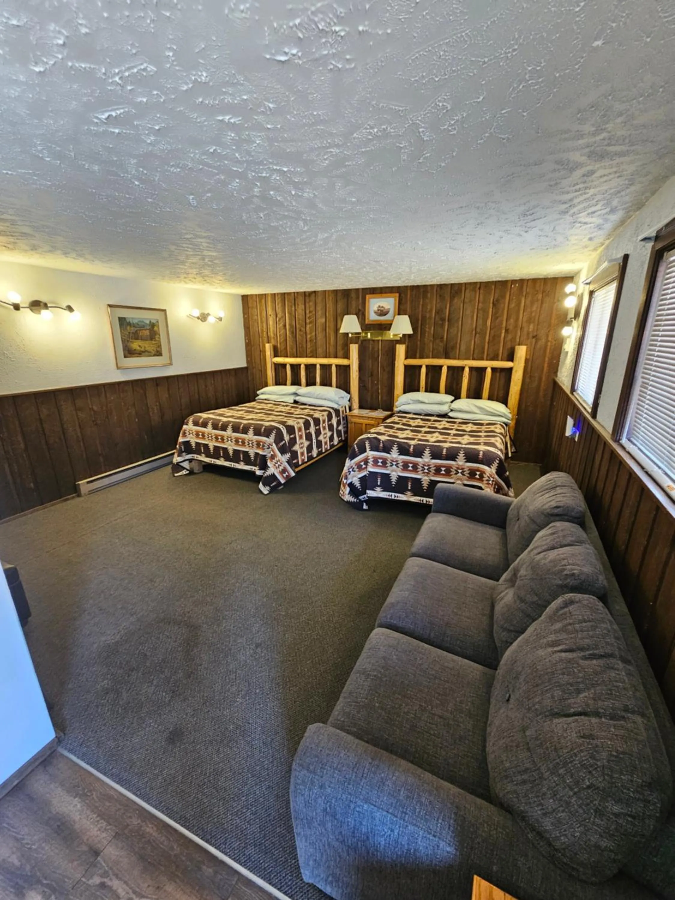 Bed in The Hulett Motel